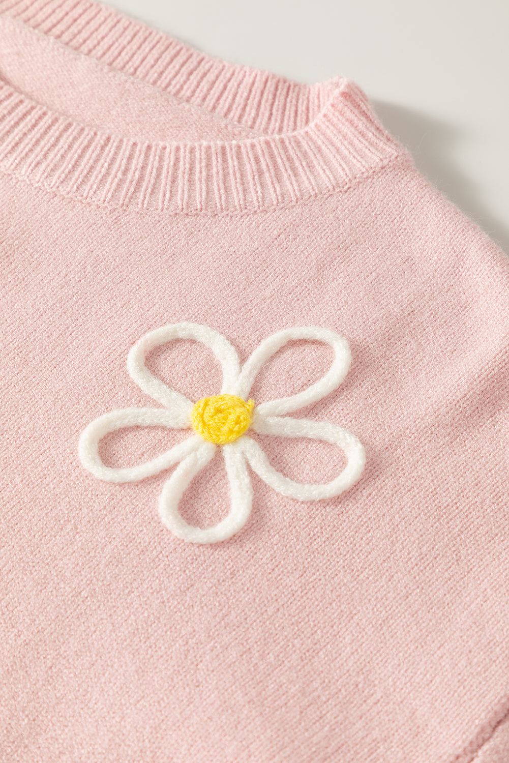 Daisy Stitched Sweater - Eolante Clothing