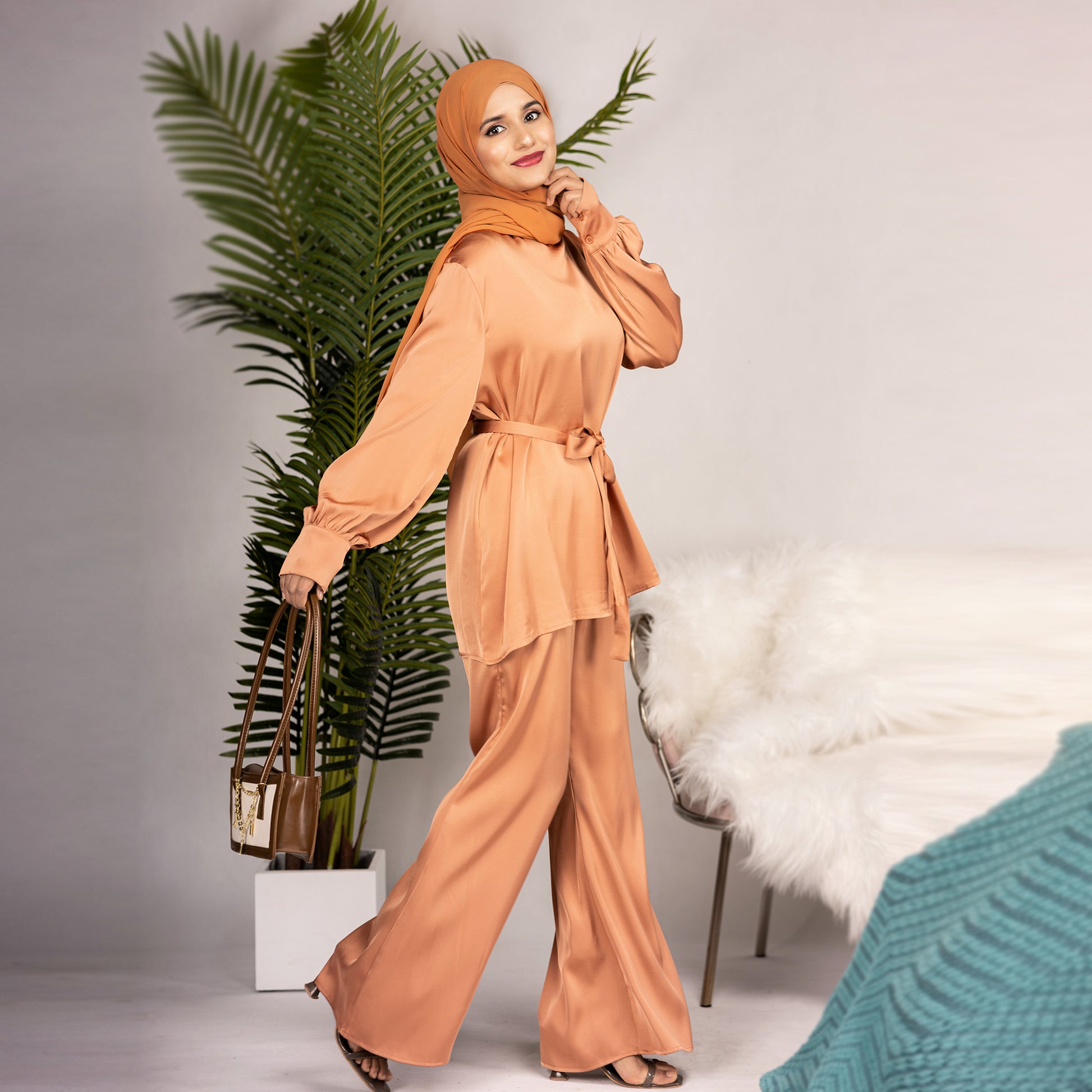 2 Piece Abaya Set, Satin Long Sleeve Top and Pants - Eolante Clothing