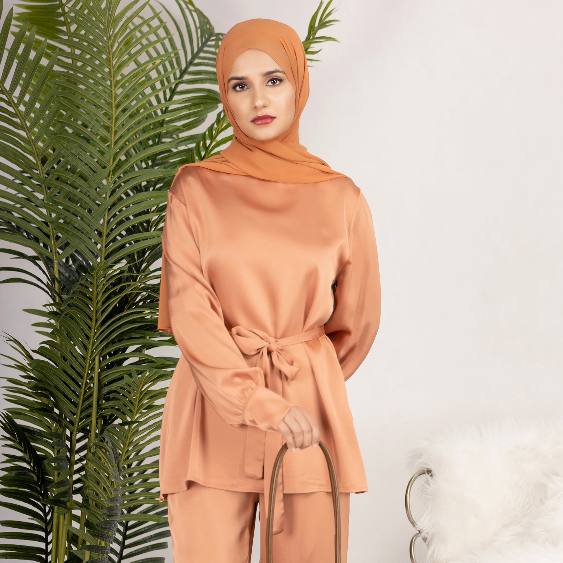 2 Piece Abaya Set, Satin Long Sleeve Top and Pants - Eolante Clothing