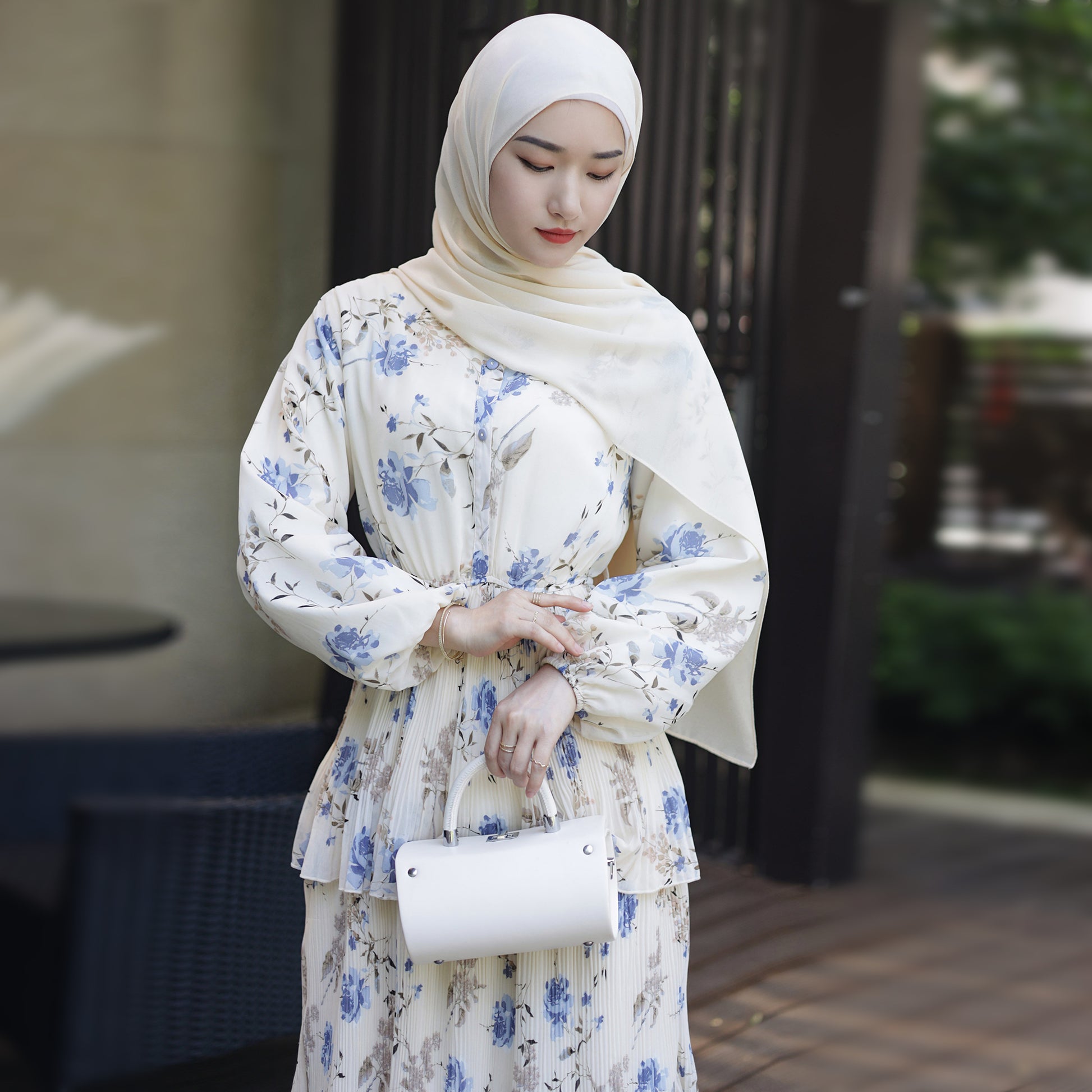 Floral Maxi Dress Abaya in White | Eolante Clothing