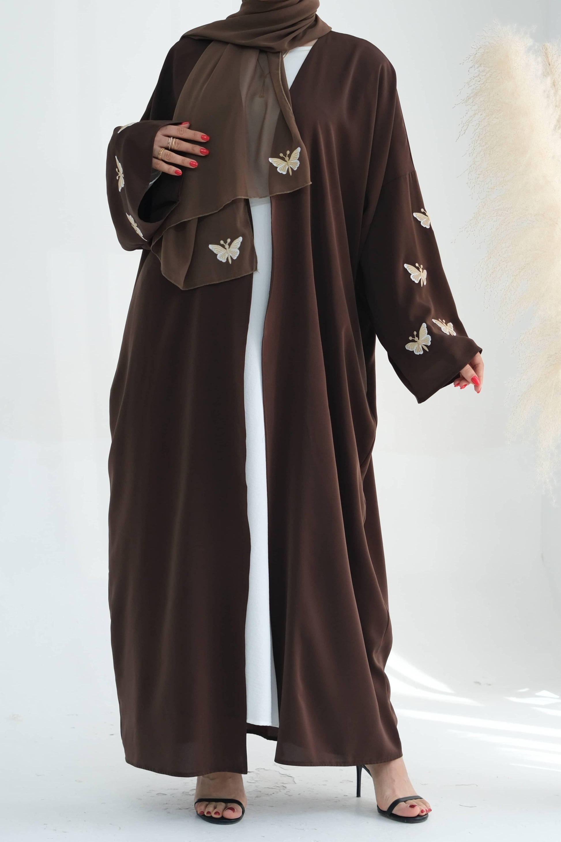 Open Abaya for Muslim Women with Butterfly Design | Eolante Clothing 