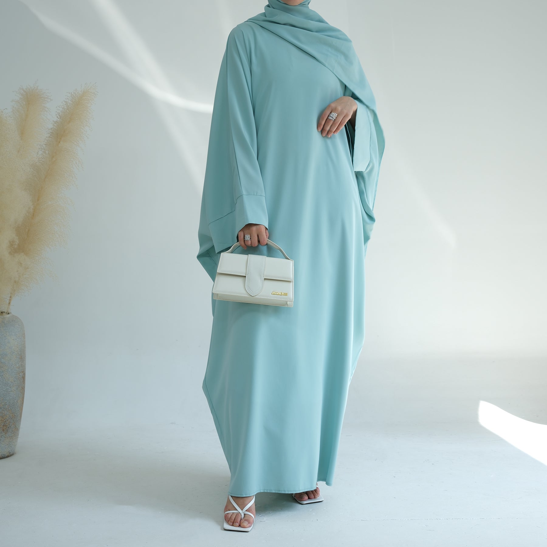 Light Green Maxi Dress Abaya | Eolante Clothing 