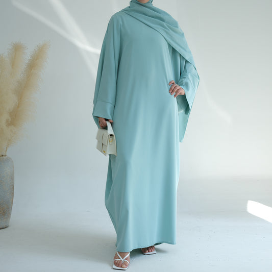 Light Green Maxi Abaya with Batwing Sleeves | Eoalante Clothing 