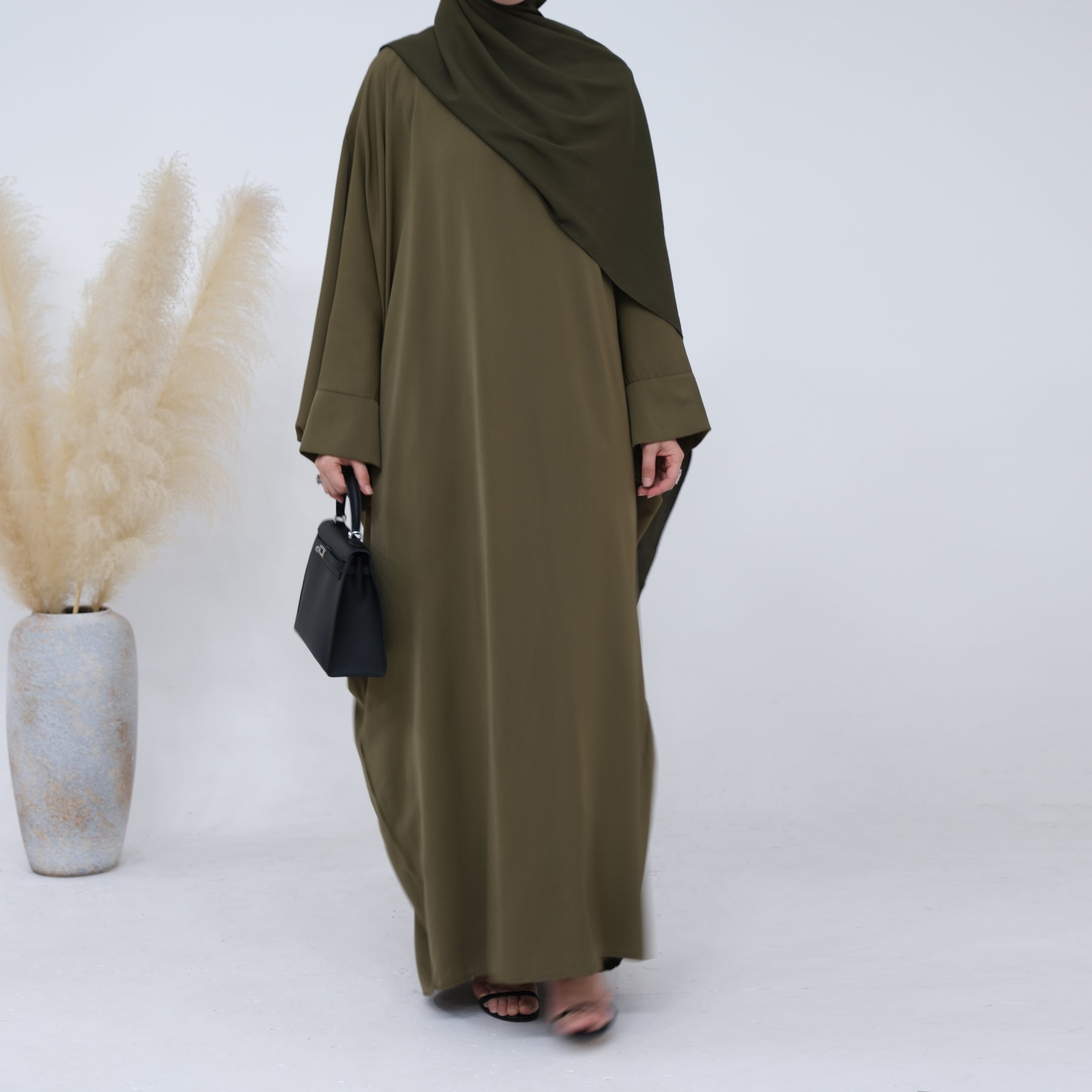 Army Green in Nida Fabric Abaya Dress | Eolante Clothing 