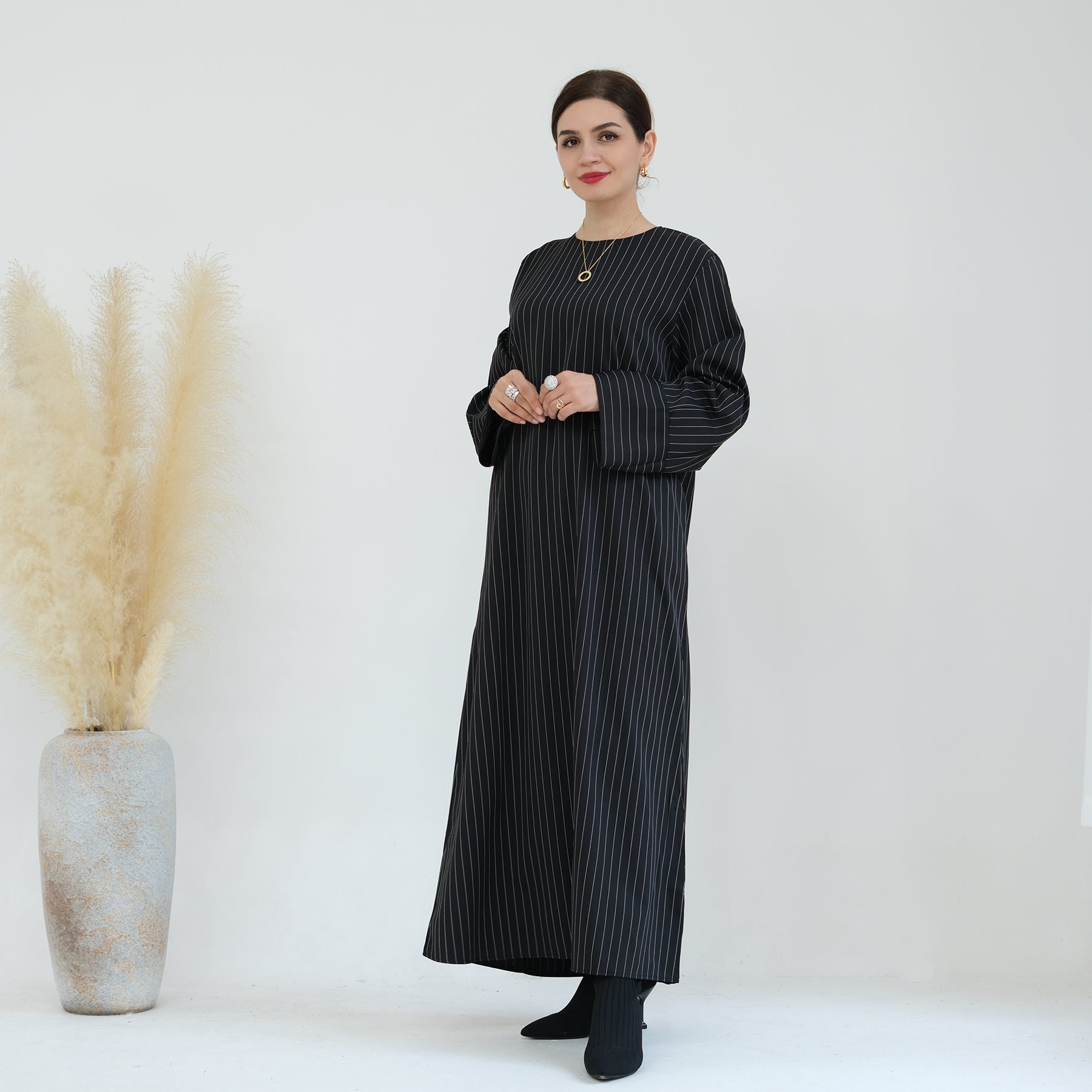 Striped Maxi Dress Abaya in Black | Eolante Clothing 