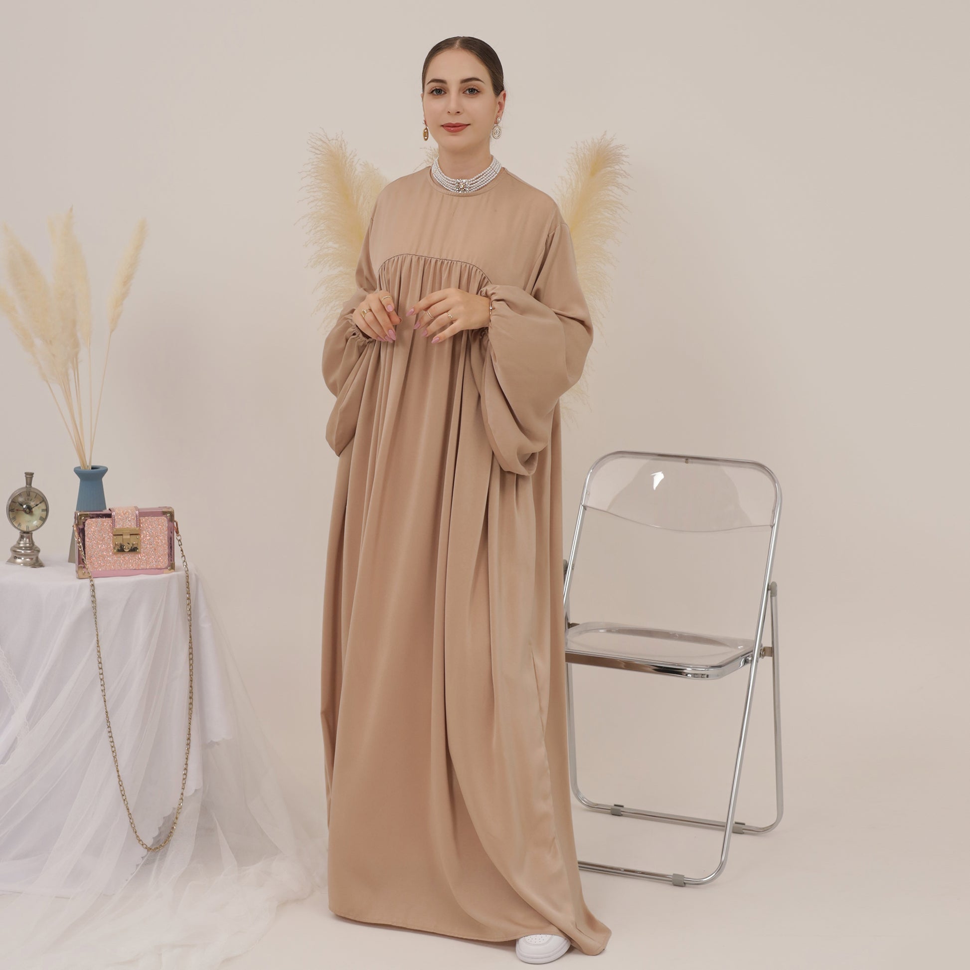 Oversized Abaya Dress in Champagne | Eolante Clothing 