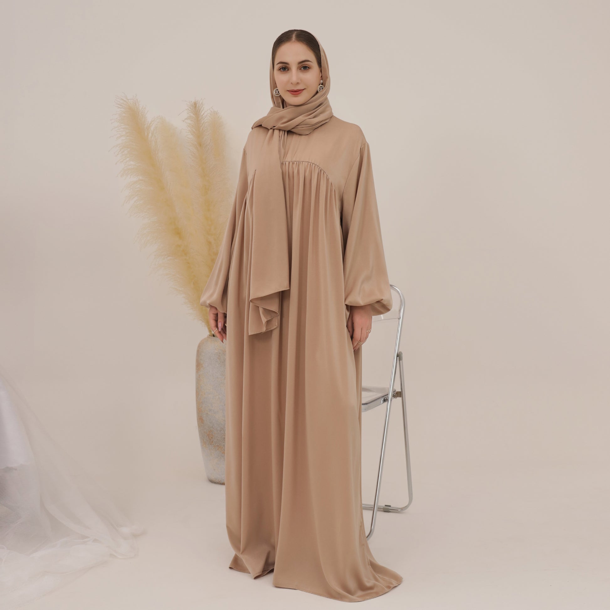 Loose Abaya Maxi Dress in Champagne | Eolante Clothing 