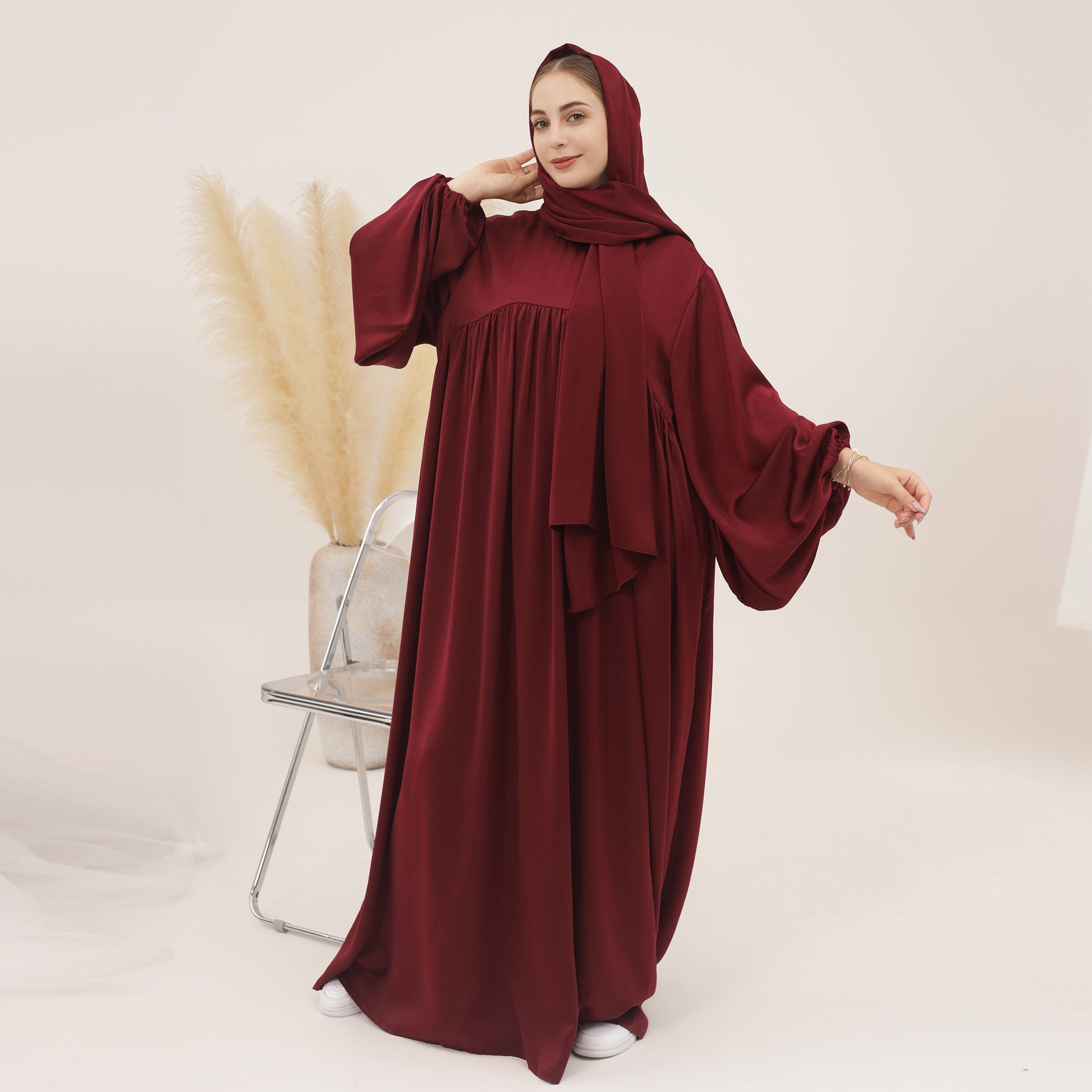 Loose Abaya Dress in Maroon | Eolante Clothing 