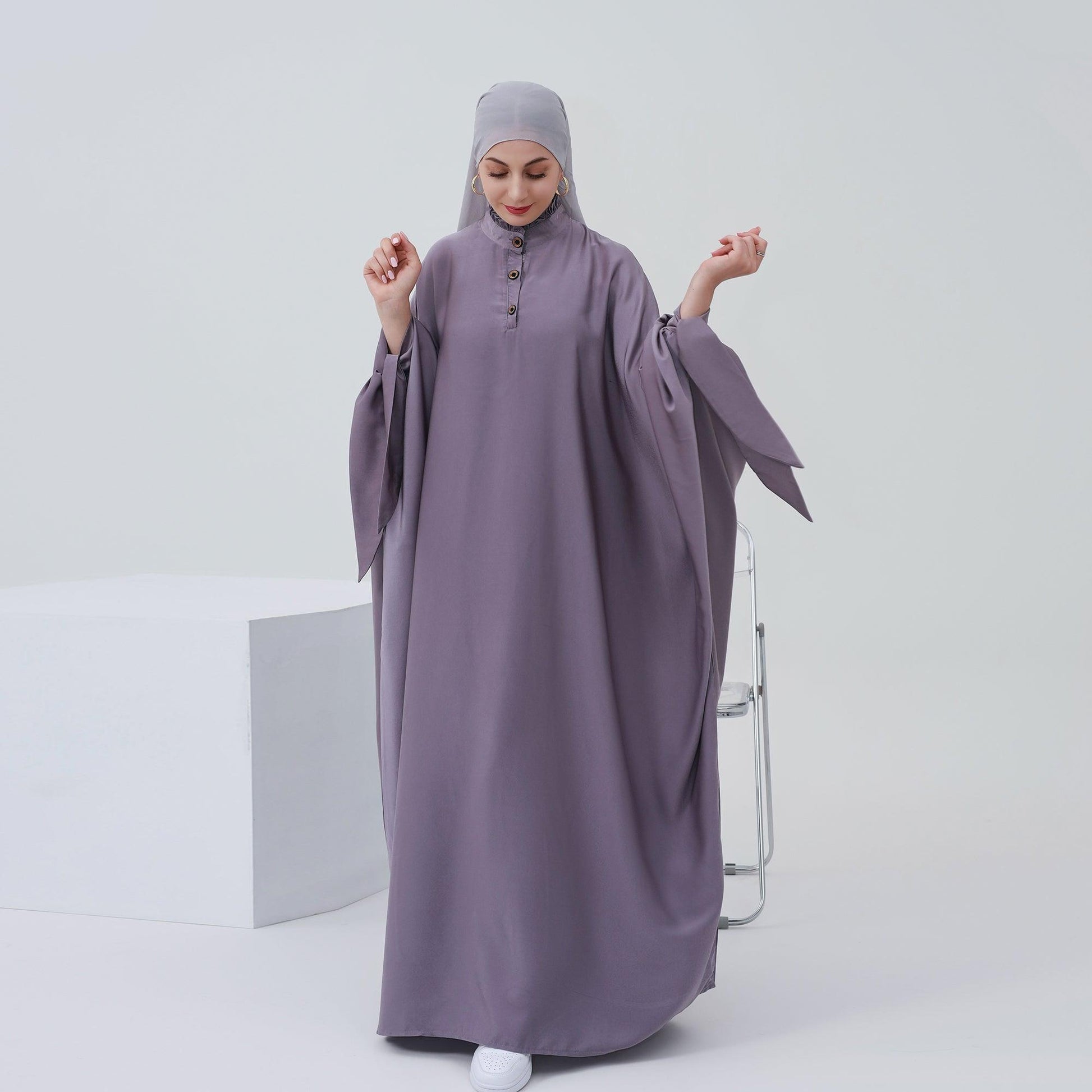 Buttoned Prayer Maxi Abaya | Eolante Clothing 