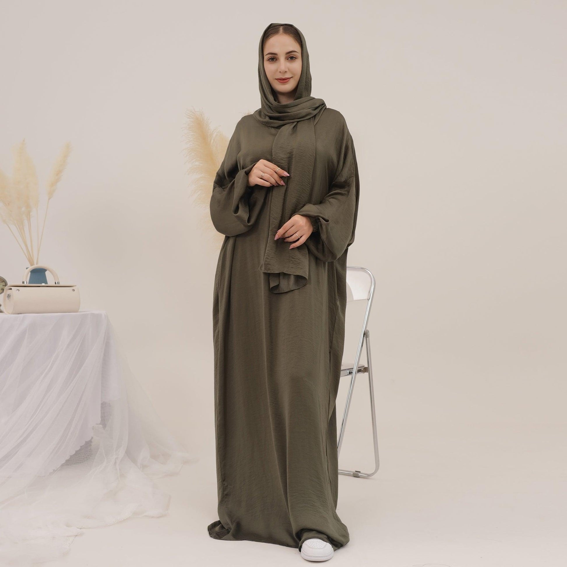 Maxi Abaya with Headscarf | Eolante Clothing 