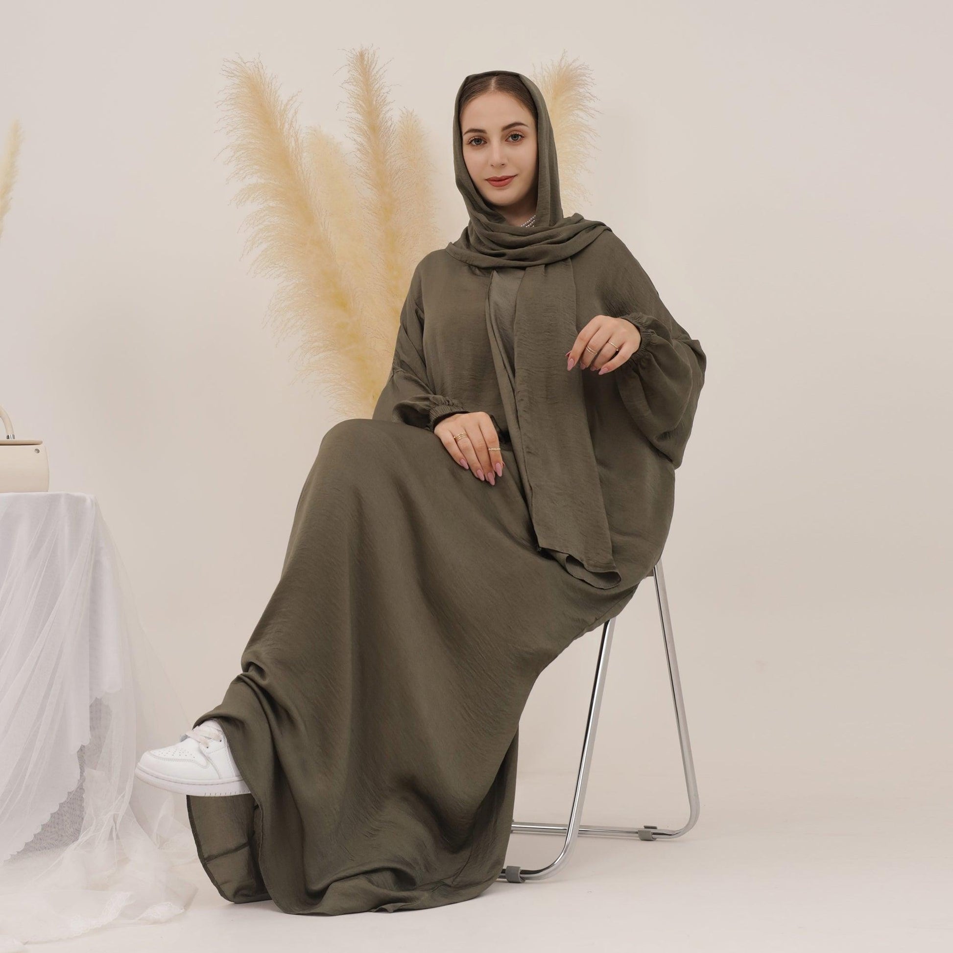 Casual Abaya Dress in Army Green | Eolante Clothing 