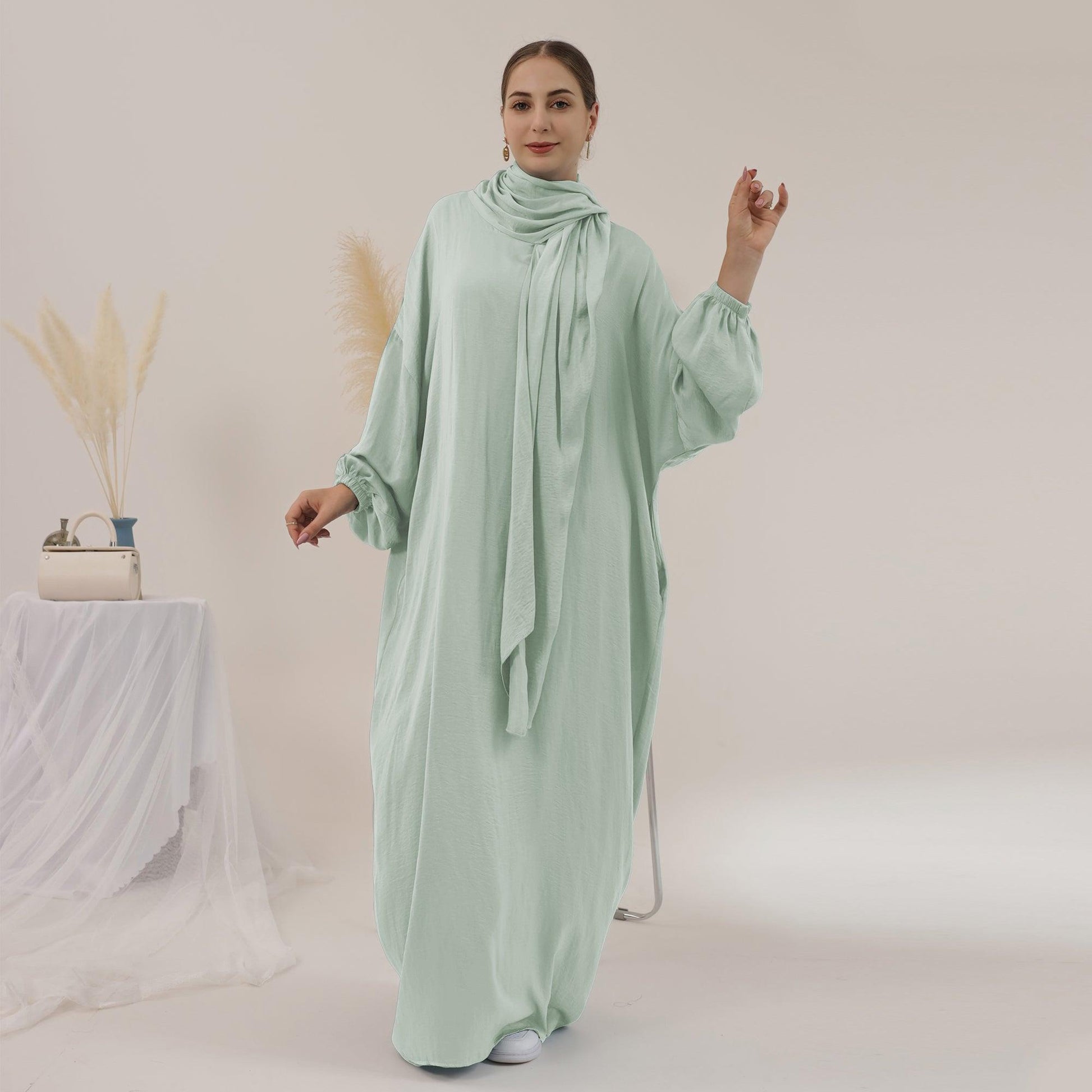 Oversized Abaya in Mint Green | Eolante Clothing 