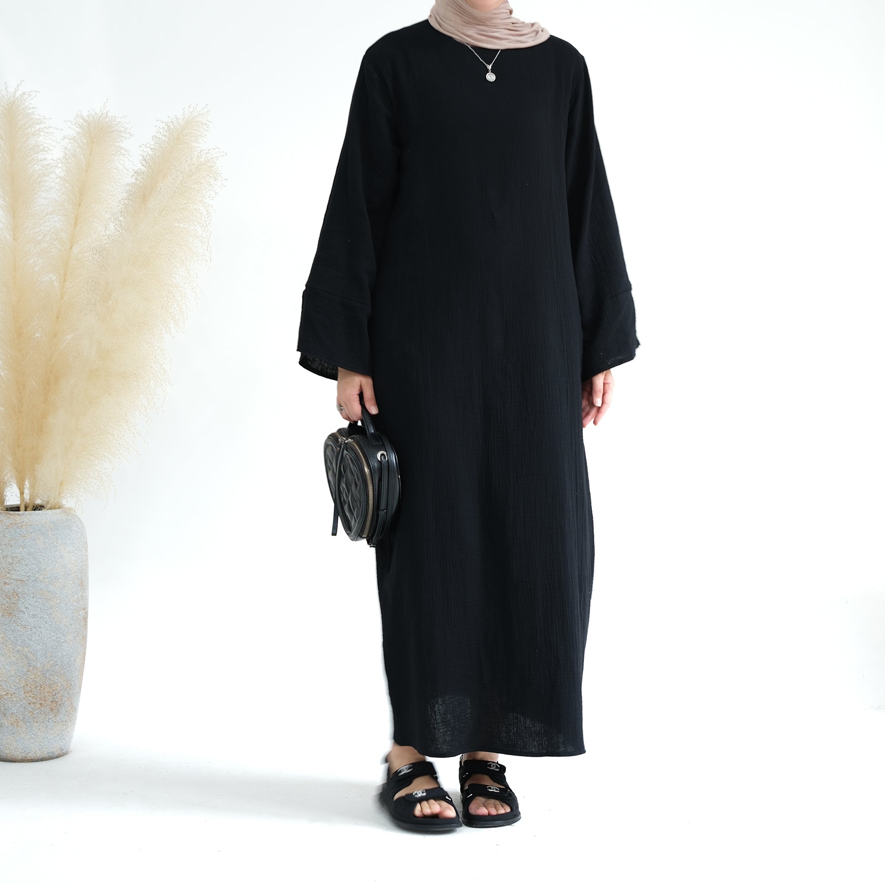 Crinkled Style in Casual Maxi Abaya | Eolante Clothing 