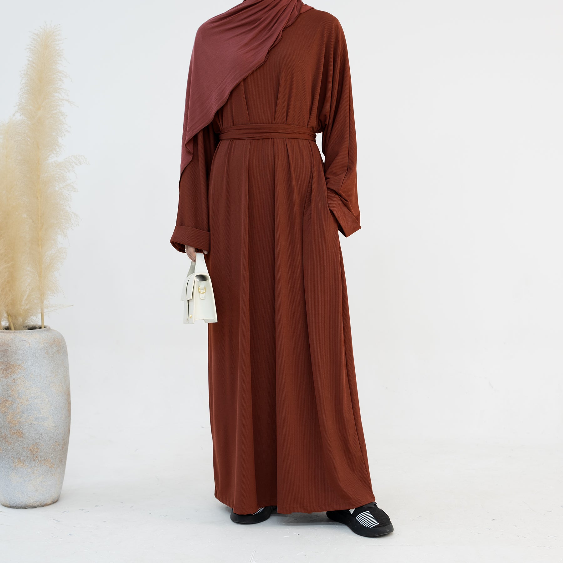 Textured Knitted Maxi Abaya | Eolante Clothing 