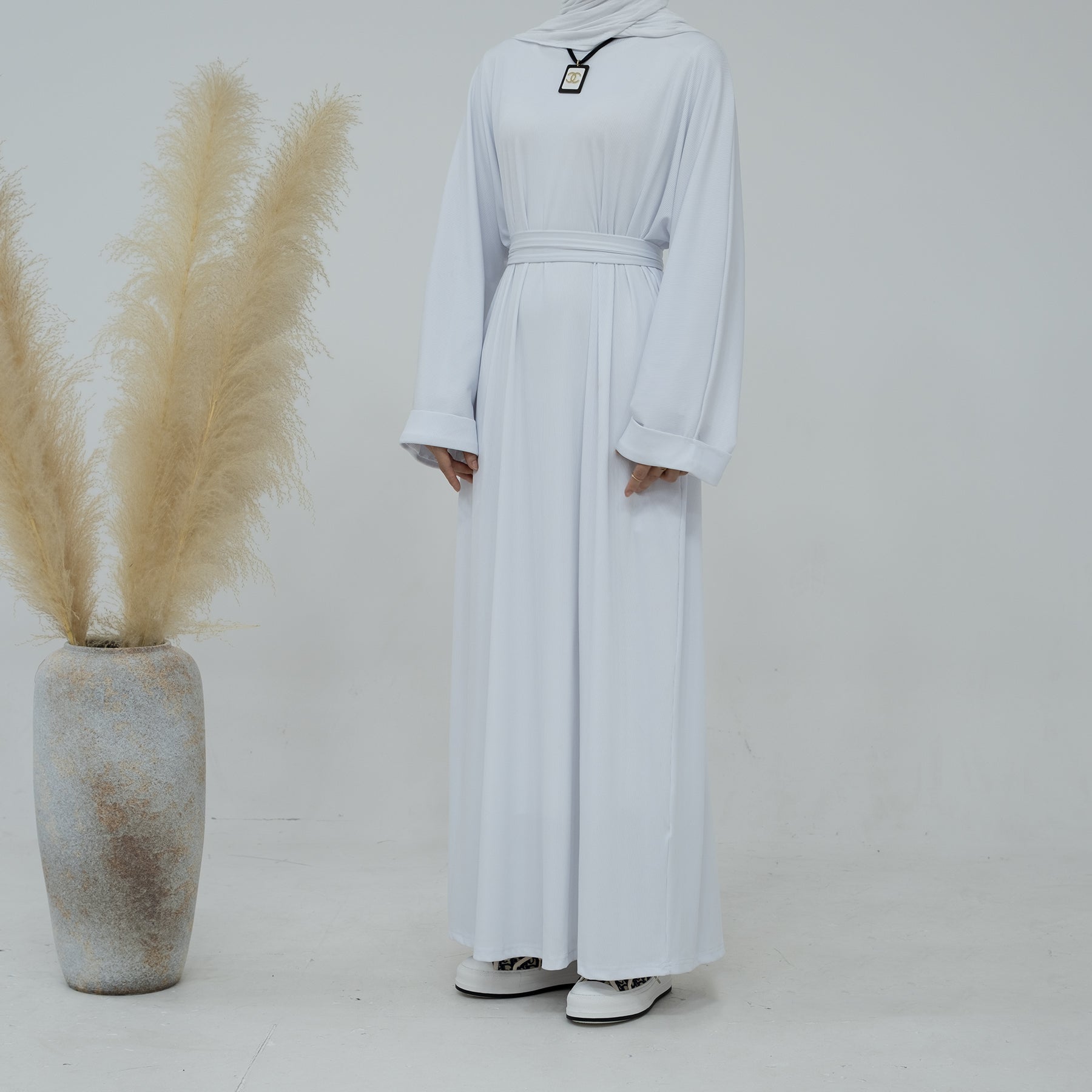 White Knitted Abaya Dress | Eolante Clothing 