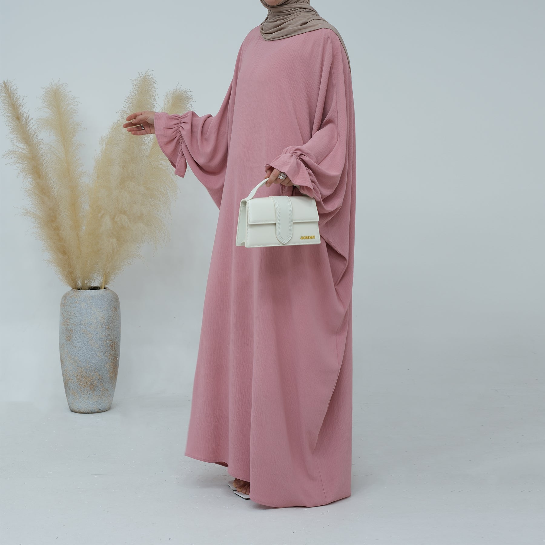 Pink Maxi Dress Abaya for Islamic Wear | Eolante Clothing 