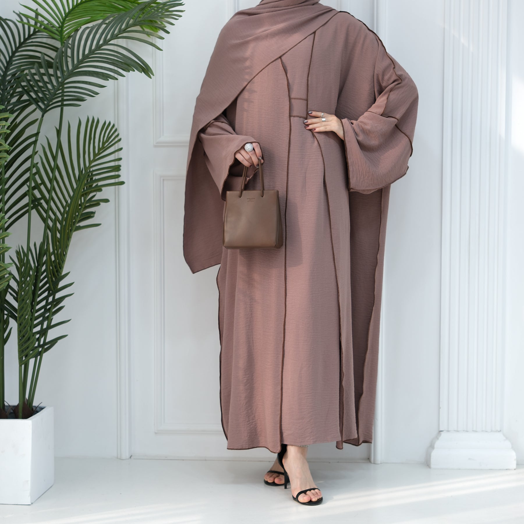 2 Piece Crinkle Abaya Set Reversed Seam - Eolante Clothing