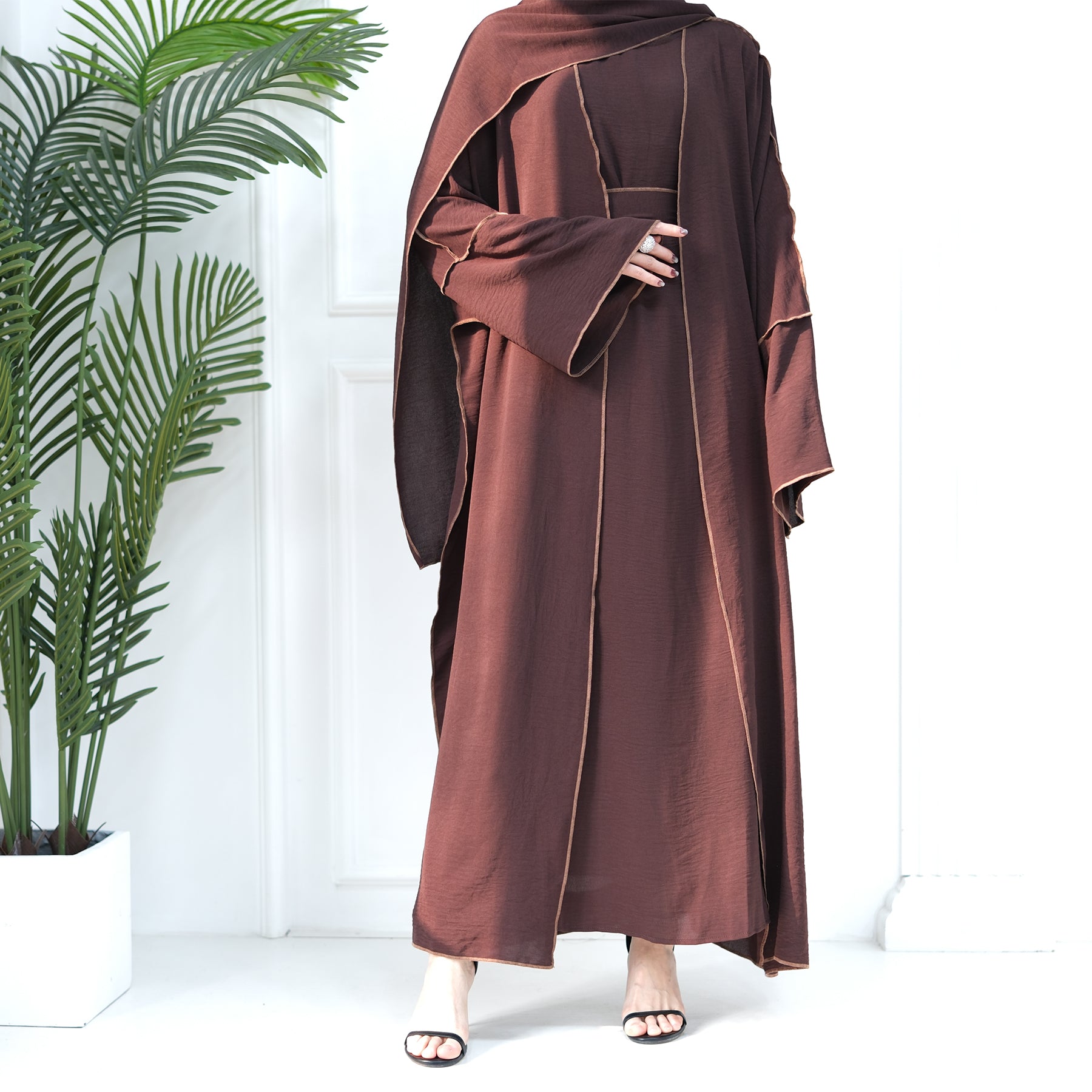 2 Piece Crinkle Abaya Set Reversed Seam - Eolante Clothing