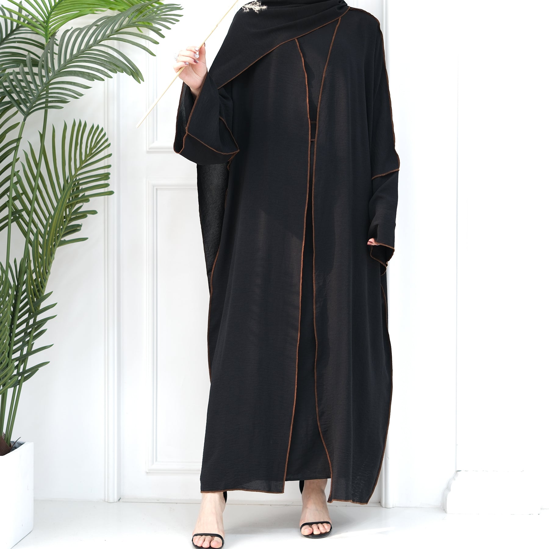 2 Piece Crinkle Abaya Set Reversed Seam - Eolante Clothing