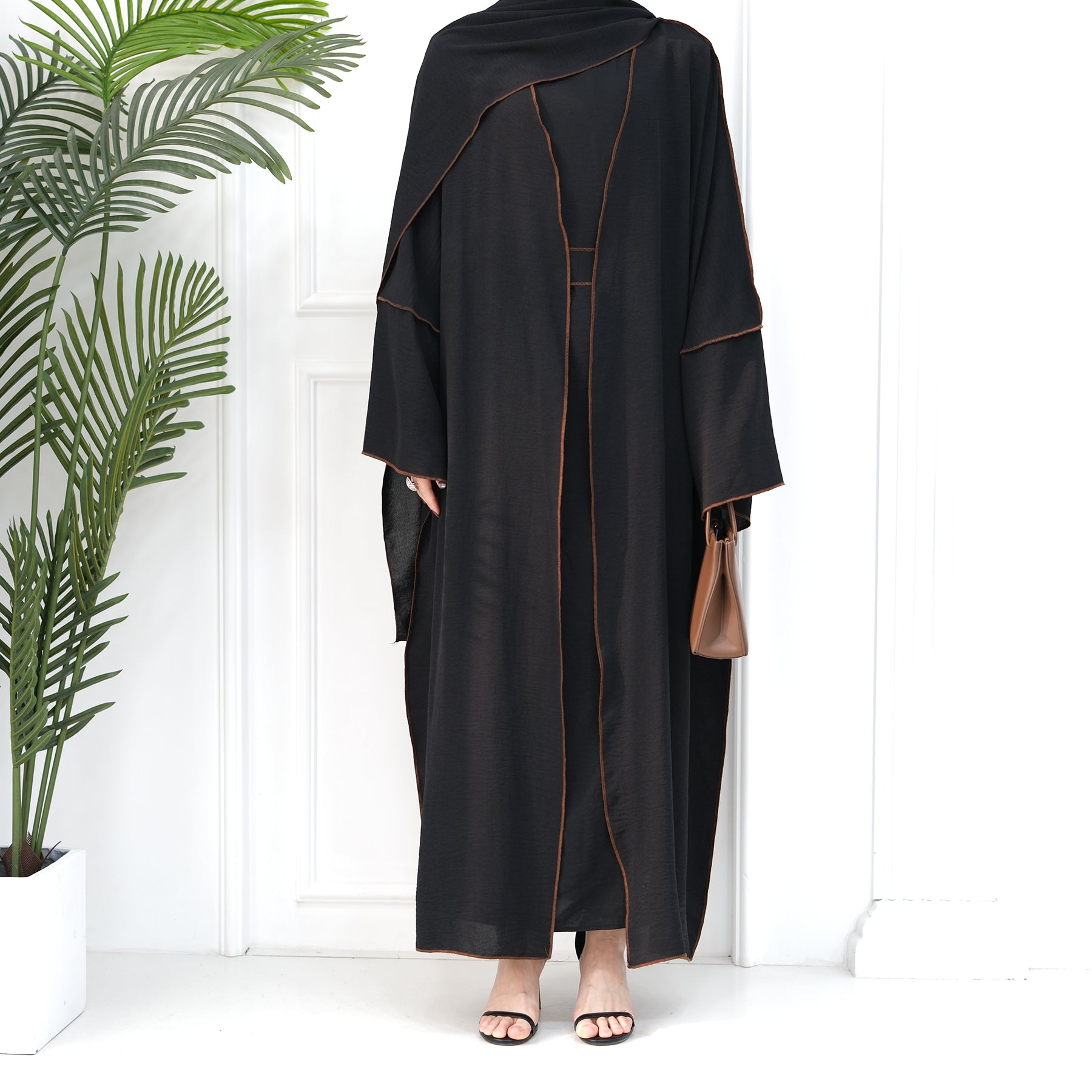 2 Piece Crinkle Abaya Set Reversed Seam - Eolante Clothing