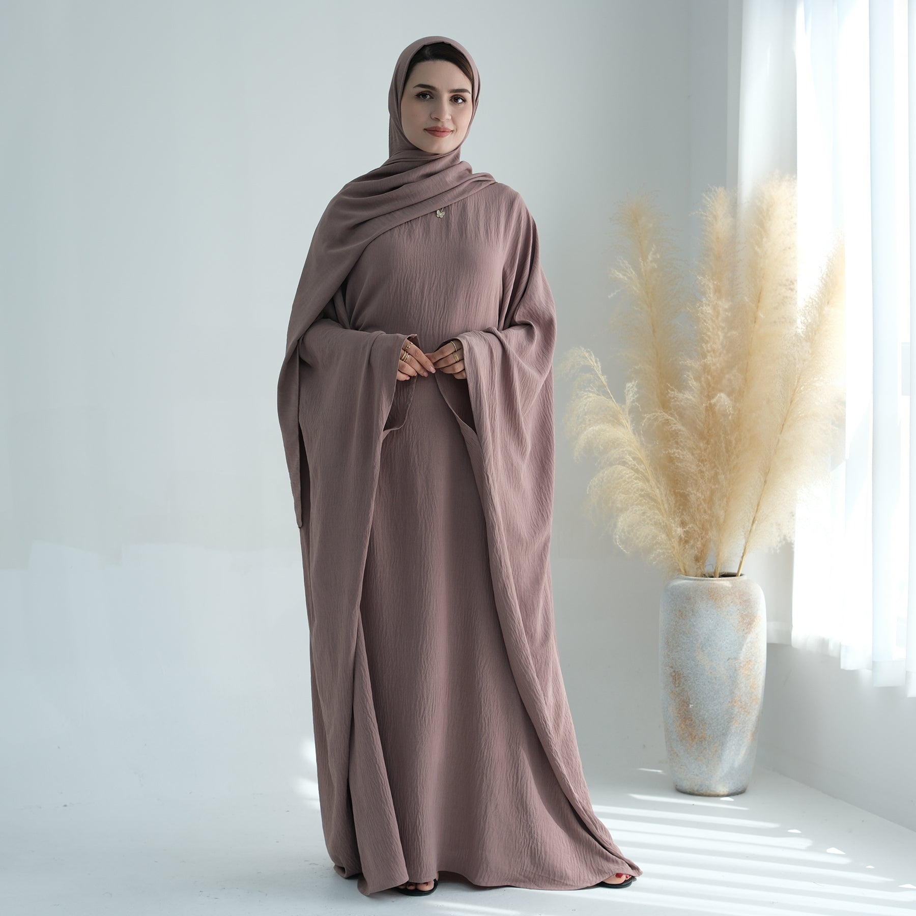 Maxi Dress Abaya in Mauve | Eolante Clothing 