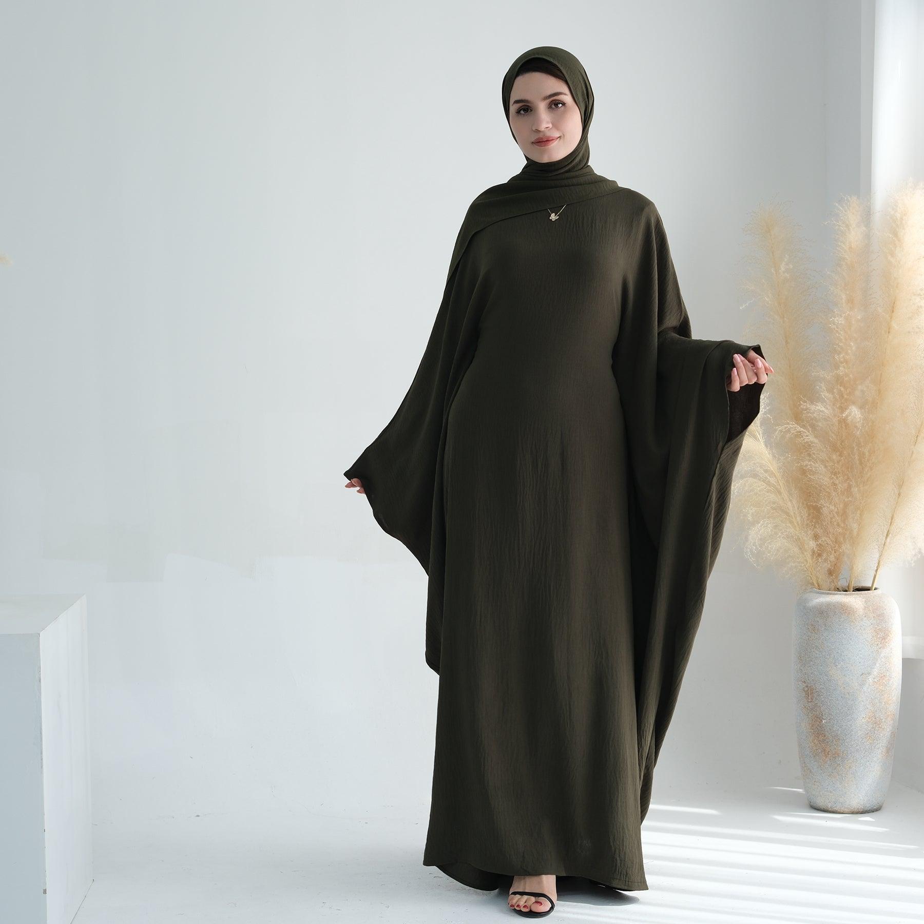 Maxi Abaya in Cinched Army Green | Eolante Clothing 