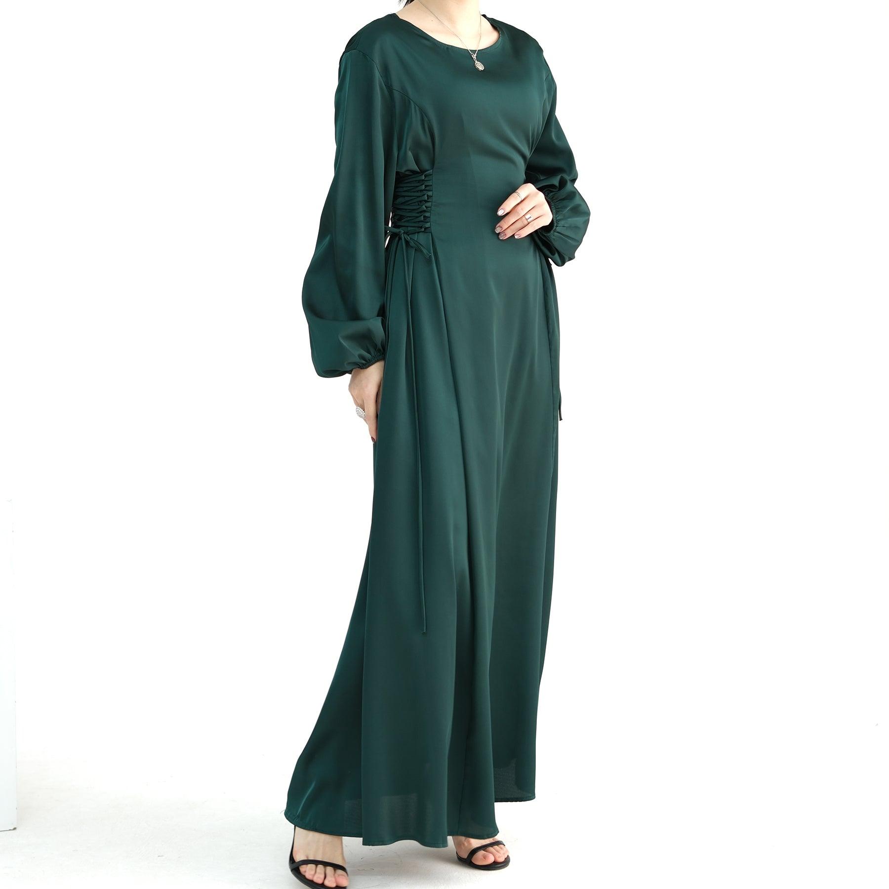 Cinched Maxi Abaya in Dark Green | Eolante Clothing 