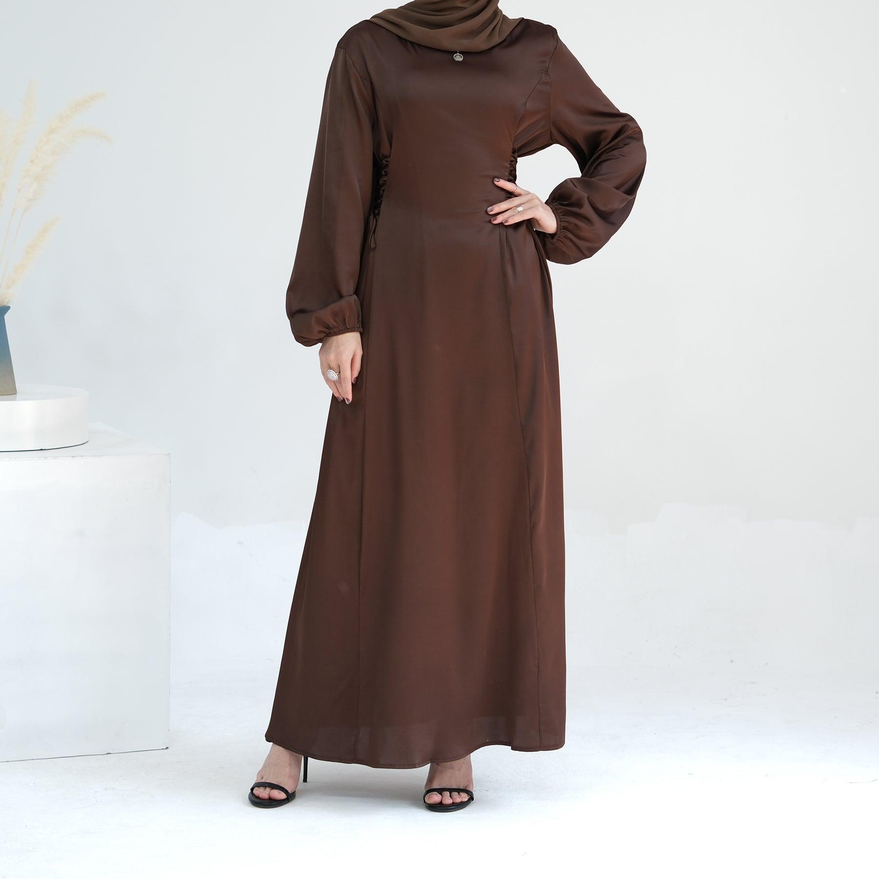 Cinched Style in Abaya Dress | Eolante Clothing 