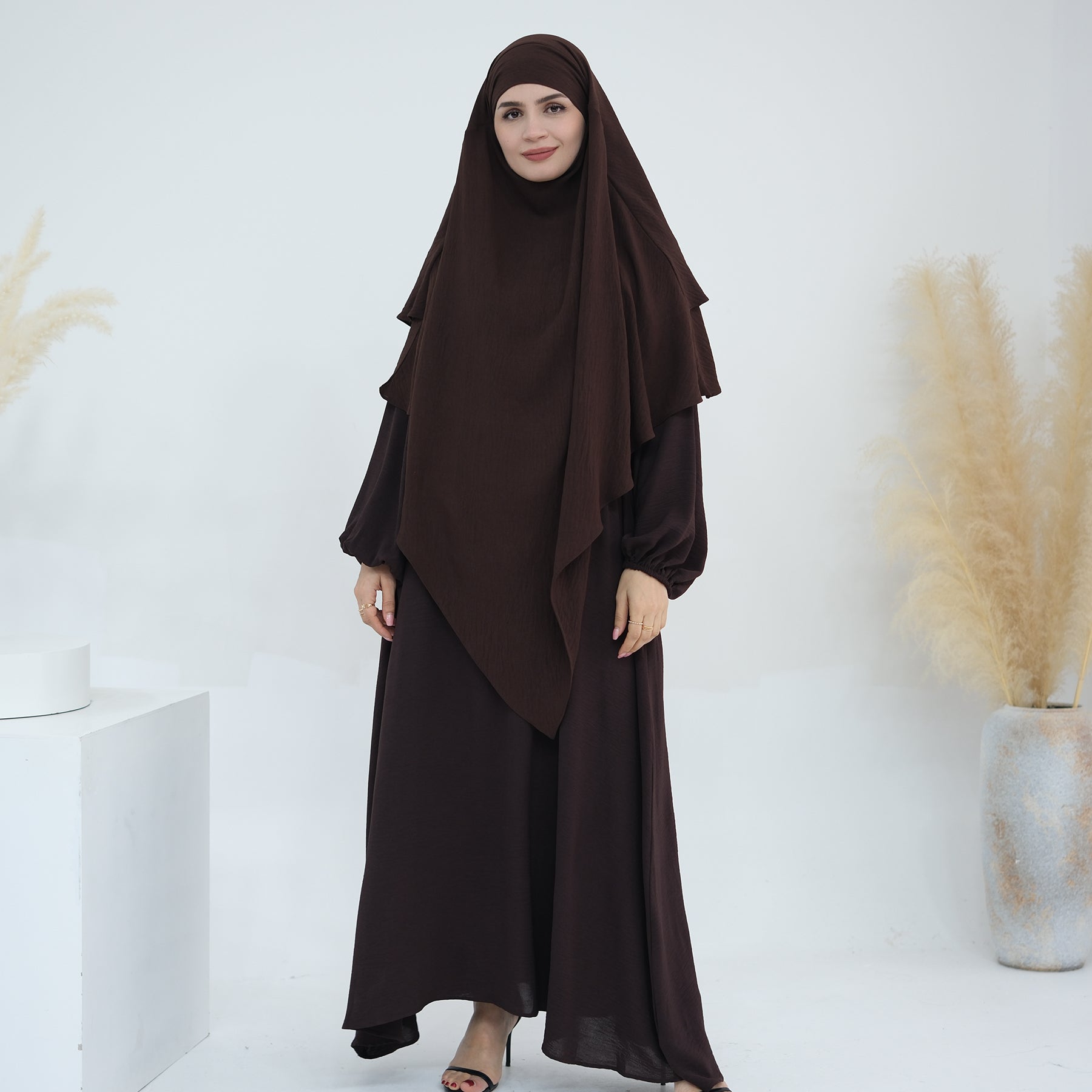 Dark Coffee in Gathered Sleeves Maxi Abaya | Eolante Clothing 