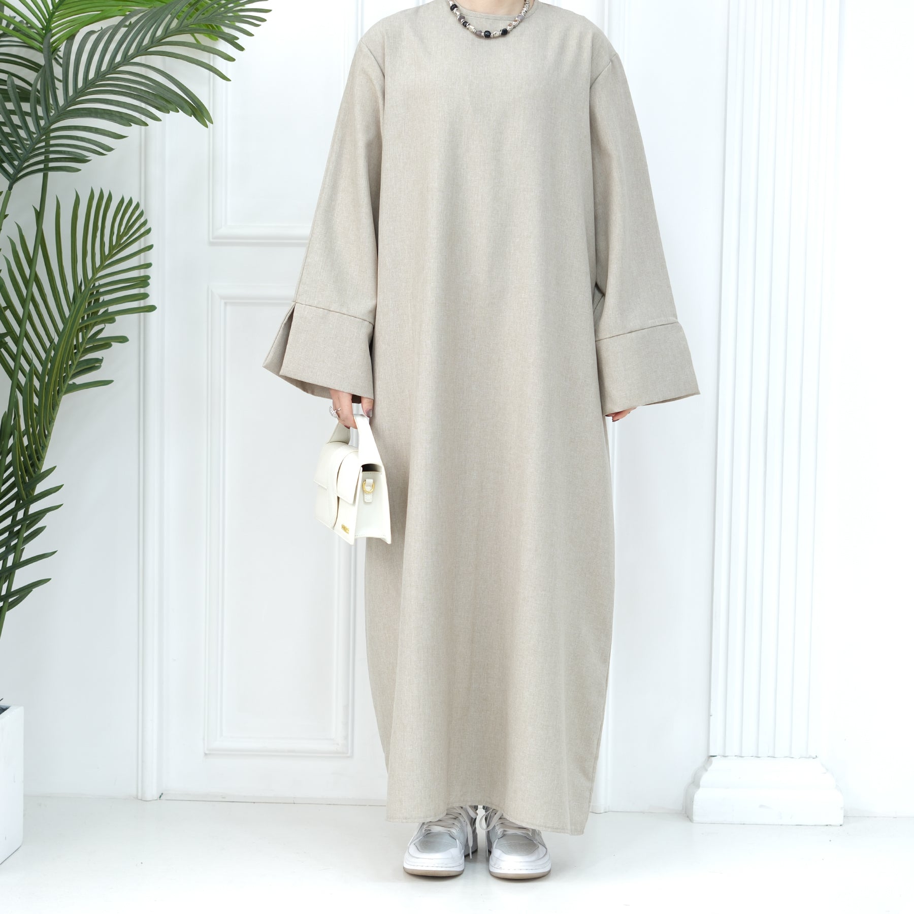 Maxi Abaya with Side Slit | Eolante Clothing 