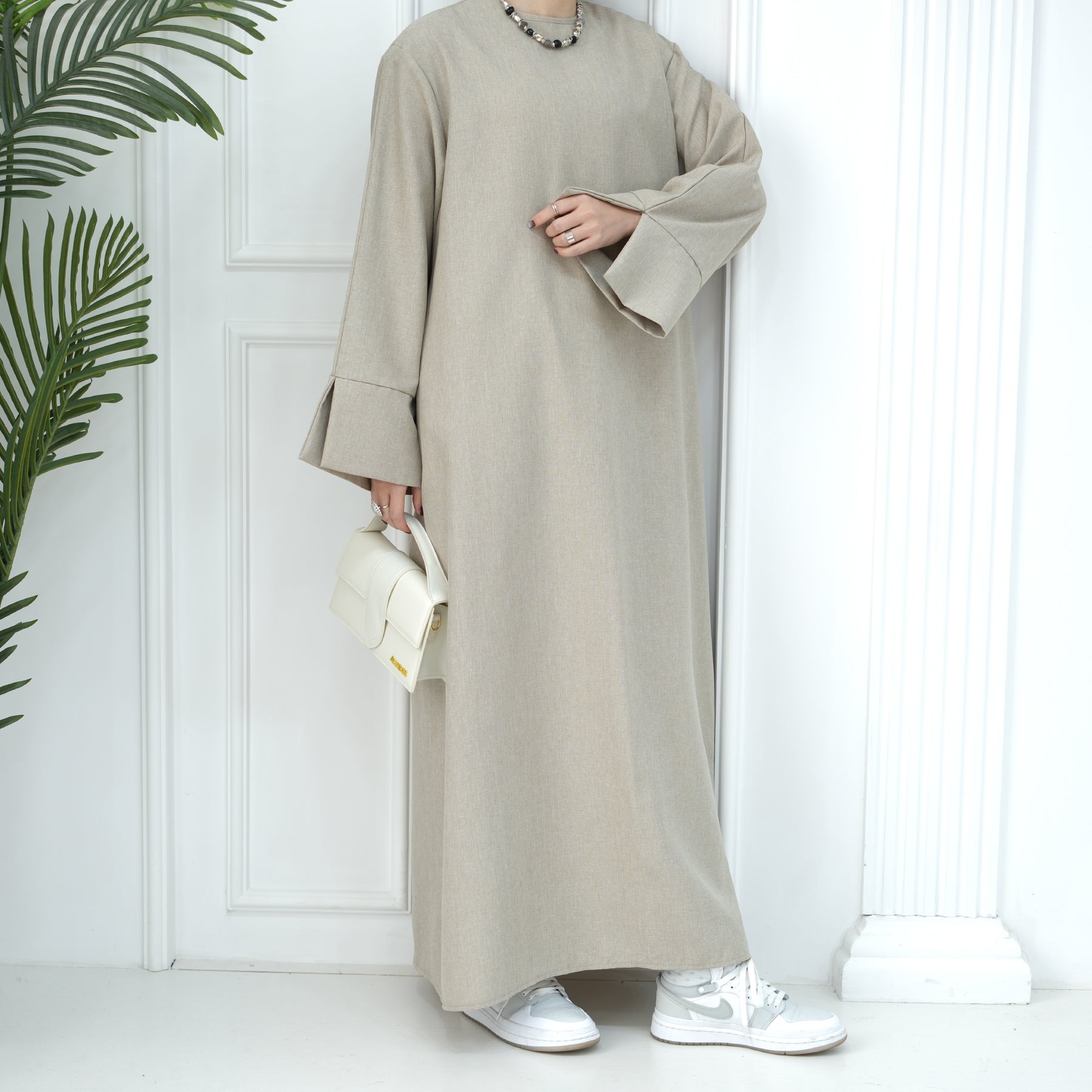 Side Slit Sleeves Maxi Abaya | Eolante Clothing 