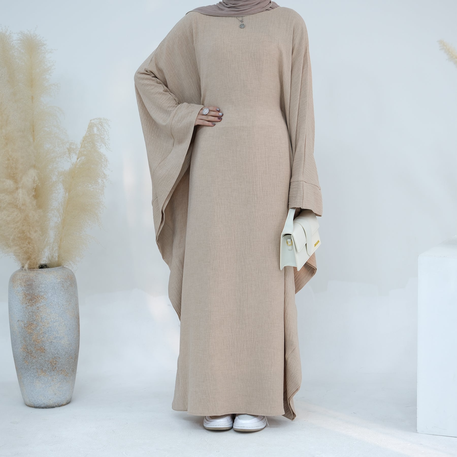 Khaki Batwing Maxi Abaya | Eolante Clothing 