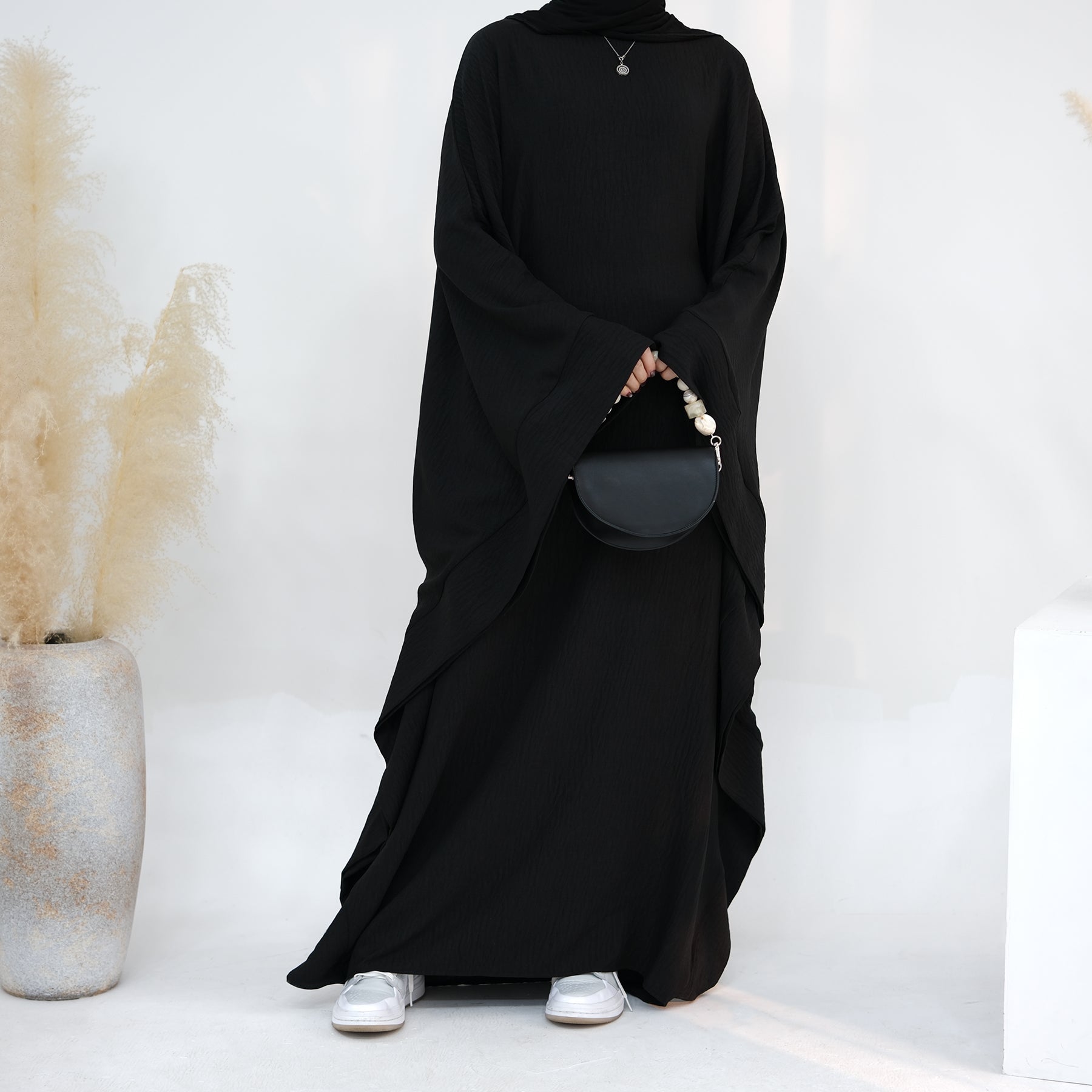 Abaya Maxi in Batwing Sleeves | Eolante Clothing 