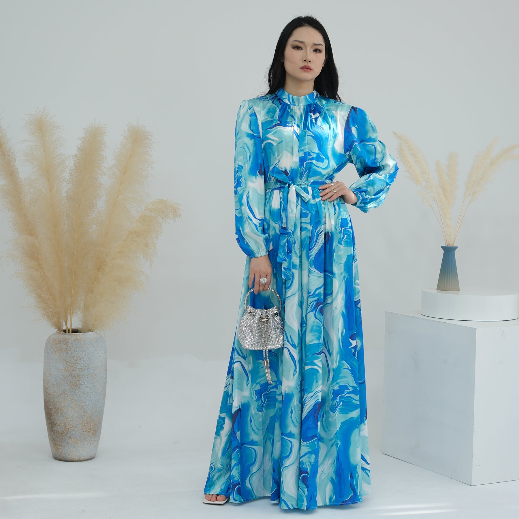 Maxi Dress Abaya & Belt in Tye-Dye Pattern | Eolante Clothing 