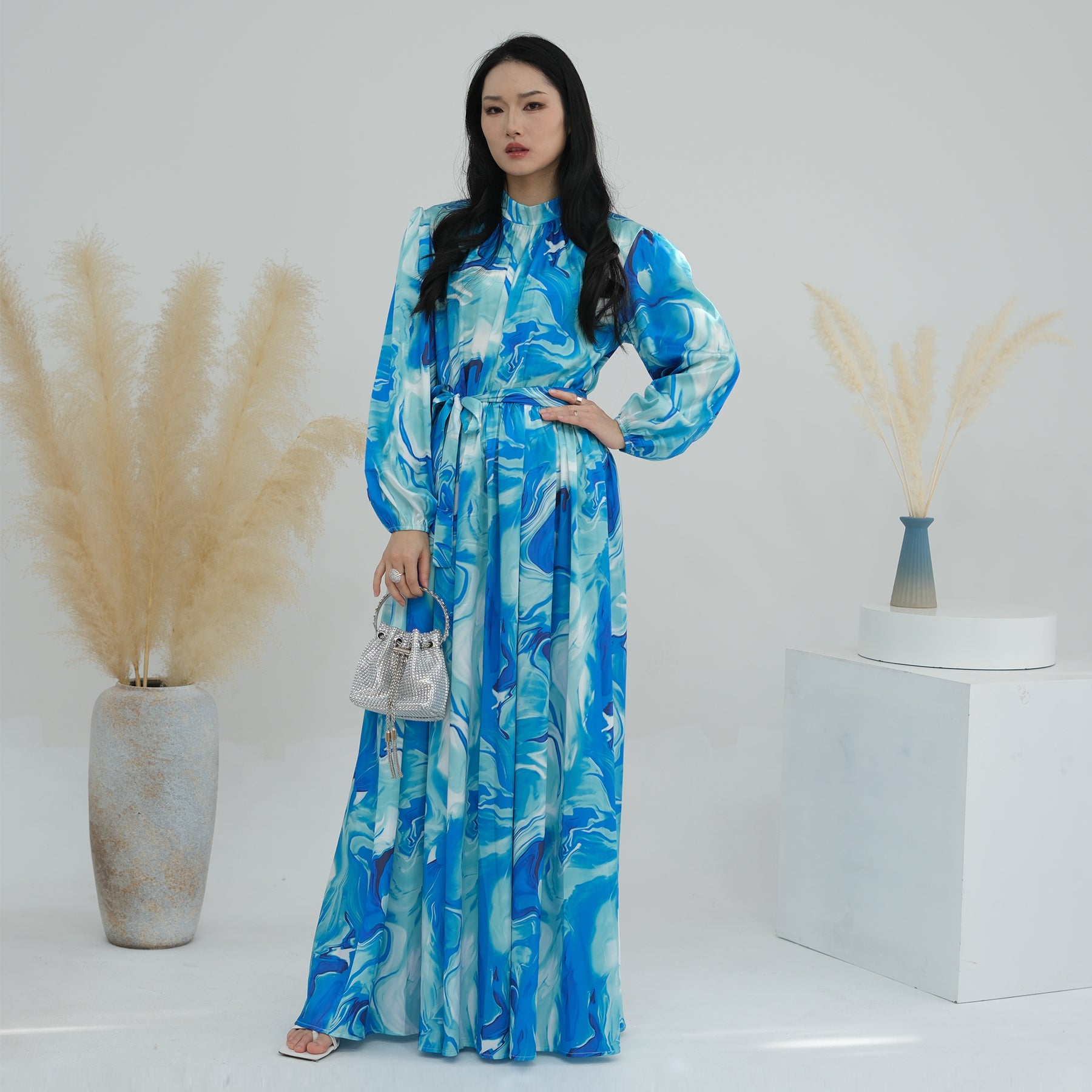 Maxi Dress Abaya with Tie-Dye Swirl Pattern | Eolante Clothing 