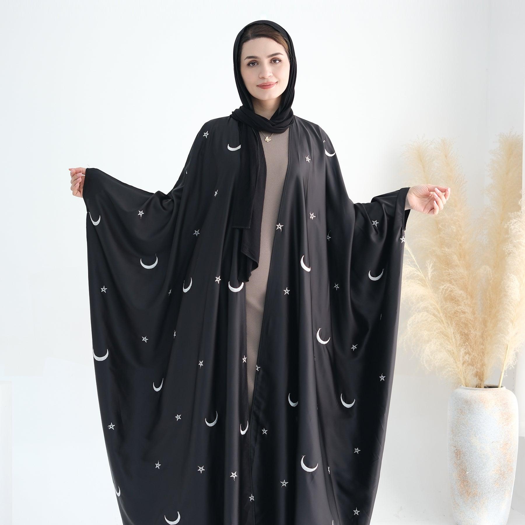 Oversized Black Abaya in Satin | Eolante Clothing 