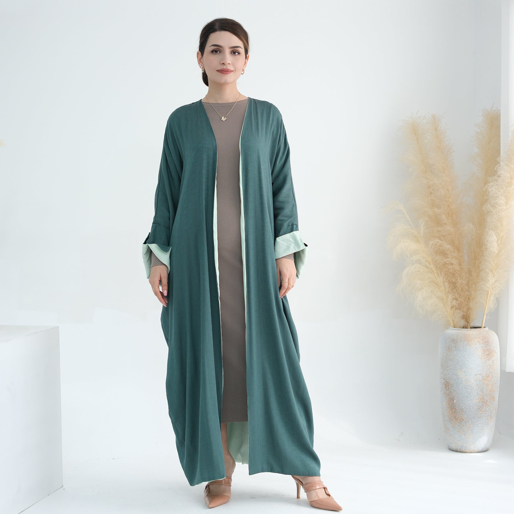 Green Linen Open Abaya | Eolante Clothing