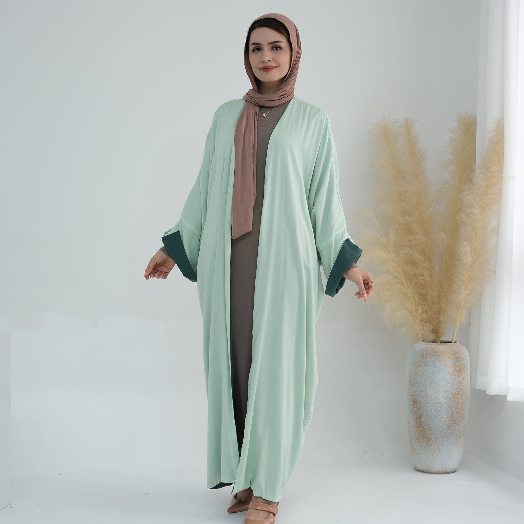 Two-tone Linen Open Abaya | Eolante Clothing