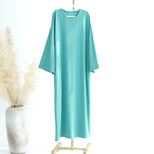 Maxi Abaya in Green Polyester | Eolante Clothing 