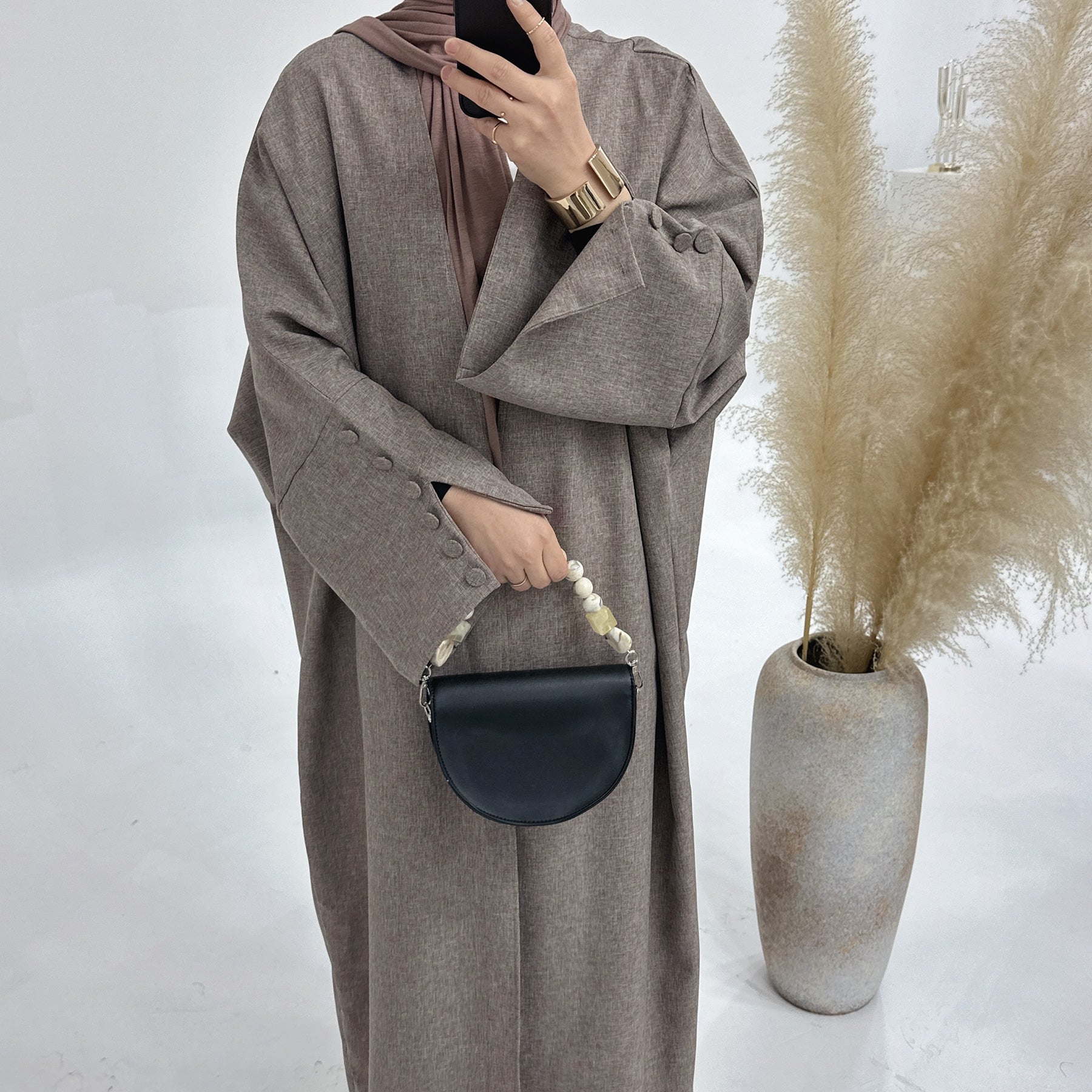 Oversized Abaya with Cuffed Button | Eolante Clothing