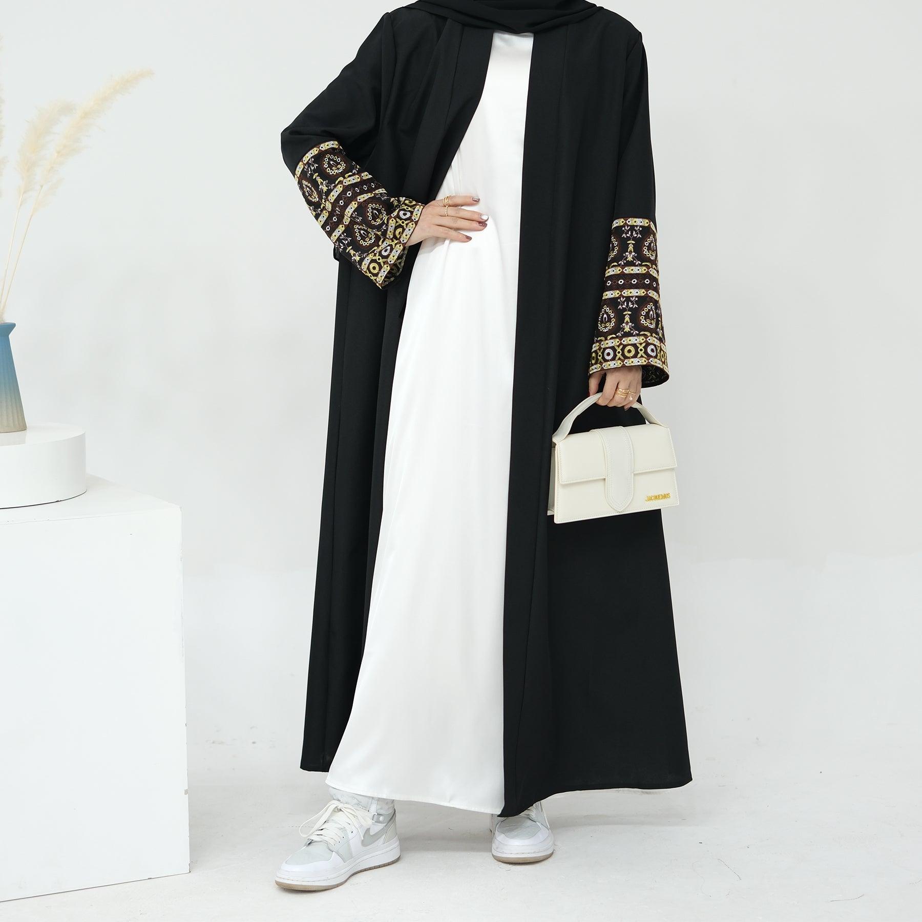 Open Abaya in Medieval Embroidery | Eolante Clothing