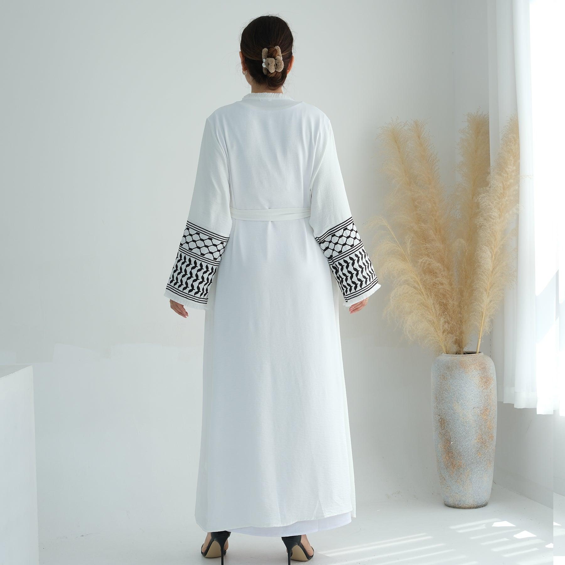 Peace Dove Pattern in Open Abaya | Eolante Clothing 