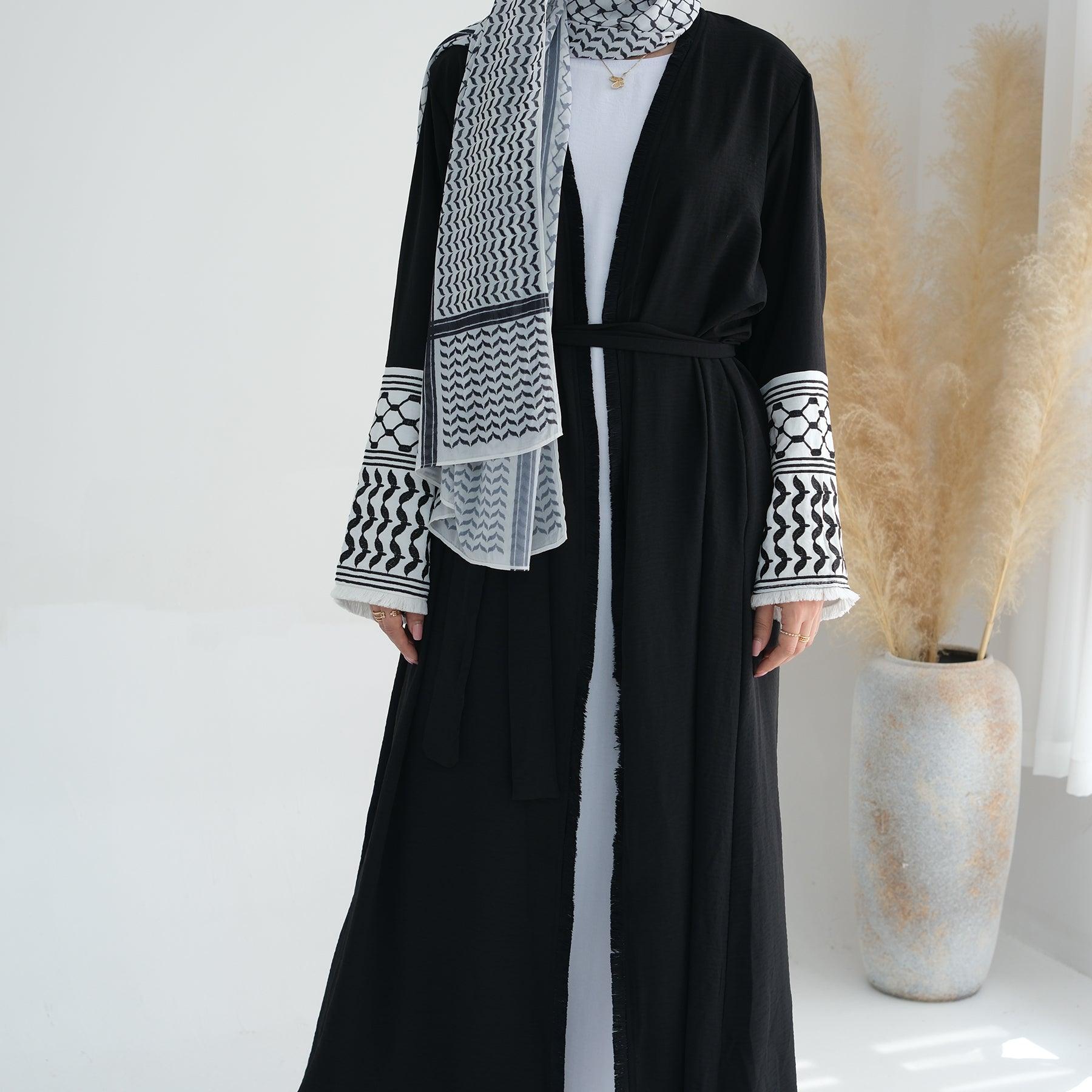 Dove Patterin in Open Abaya | Eolante Clothing 