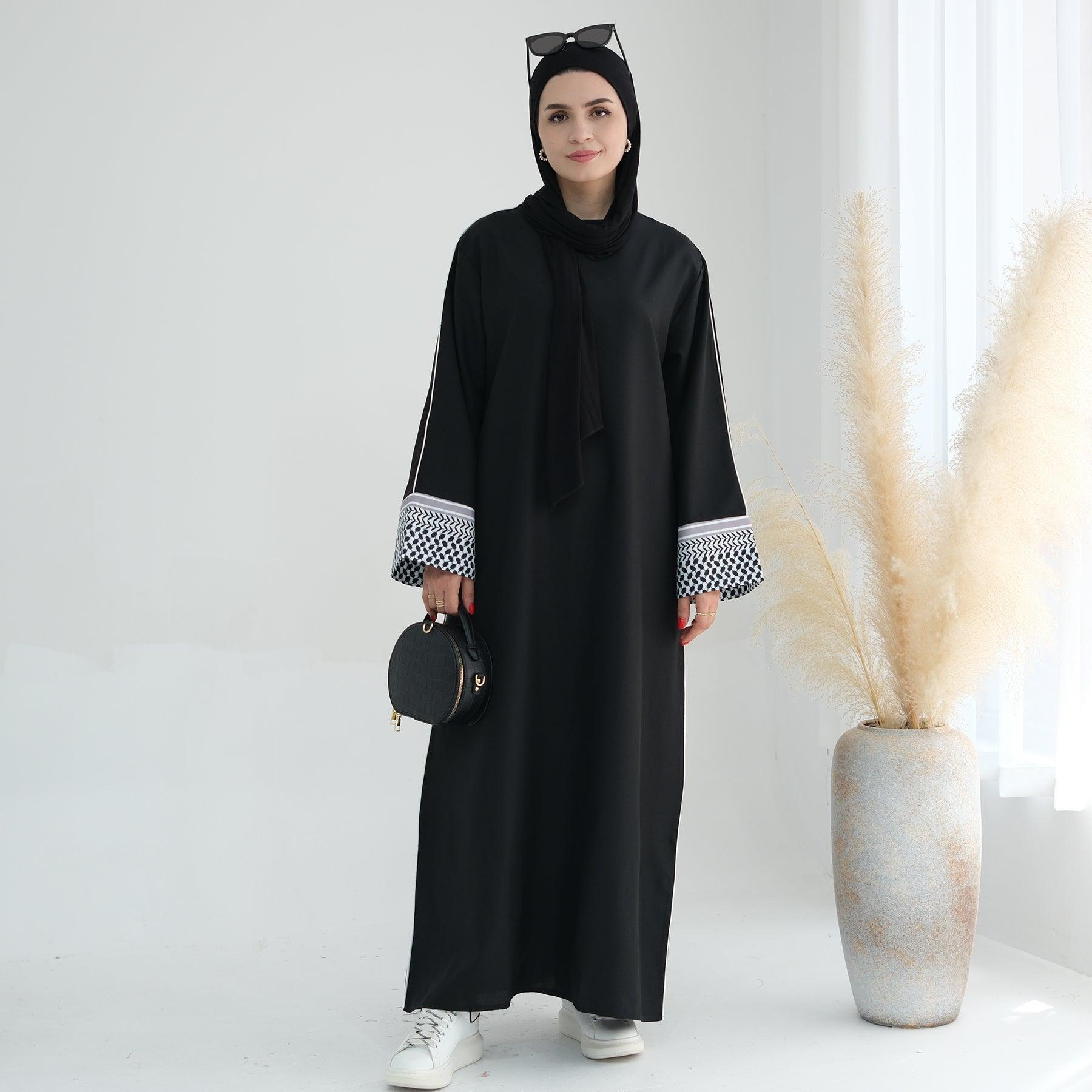 Maxi Abaya Dress in Yamin Keffiyeh | Eolante Clothing 