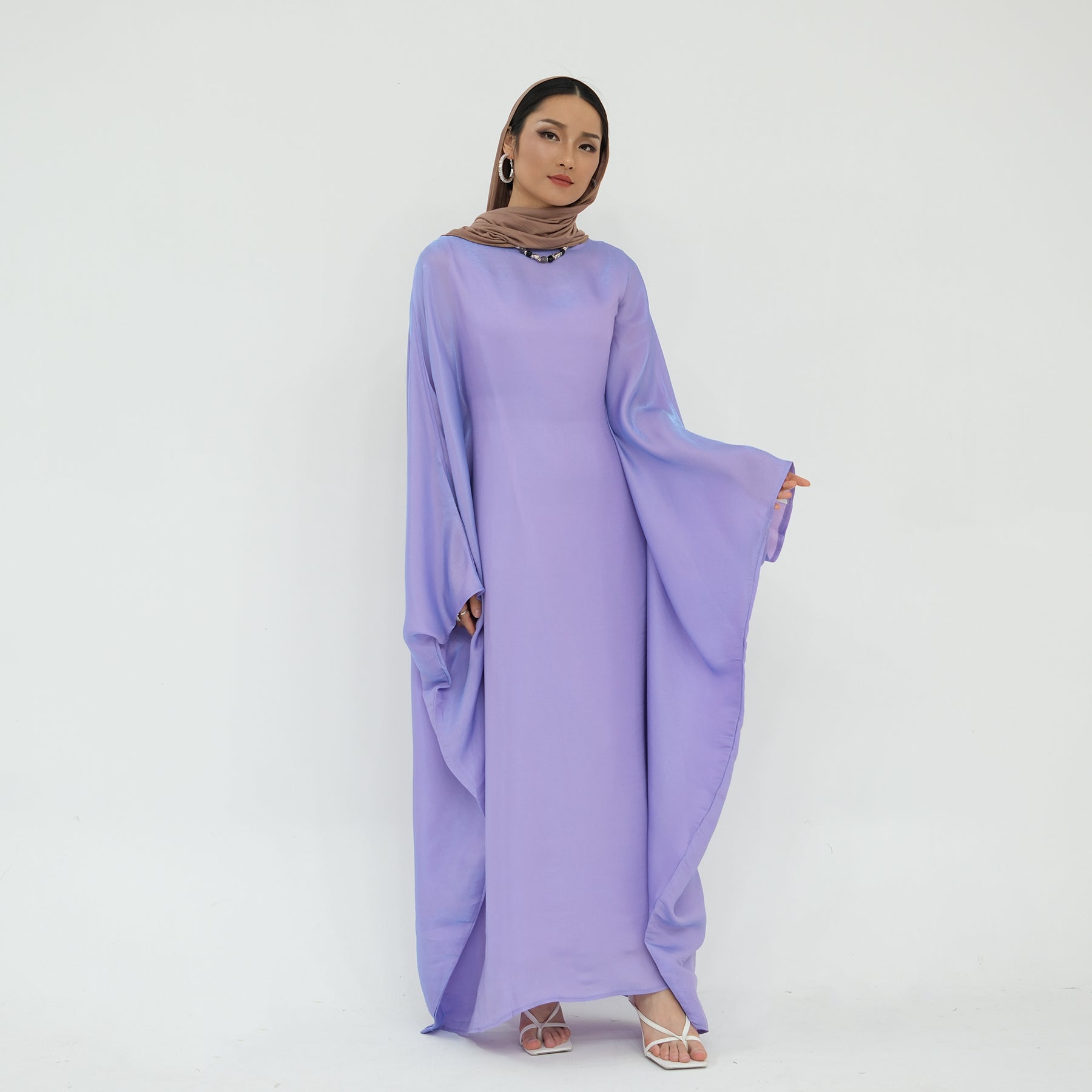 Maxi Dress Abaya in Shiny Purple | Eolante Clothing 