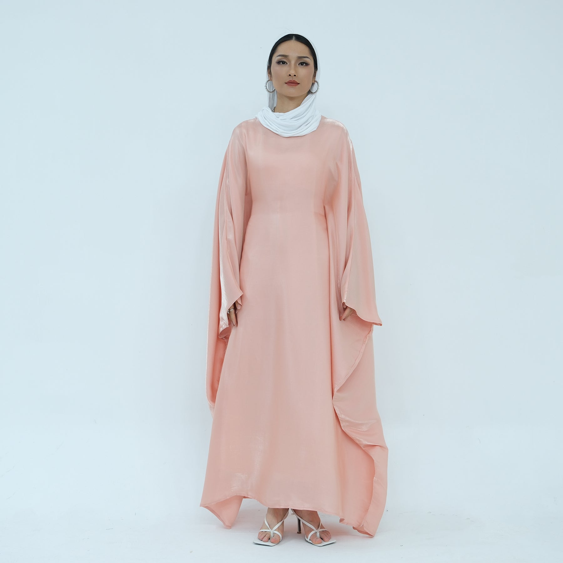 Butterfly Sleeve in Maxi Abaya | Eolante Clothing 