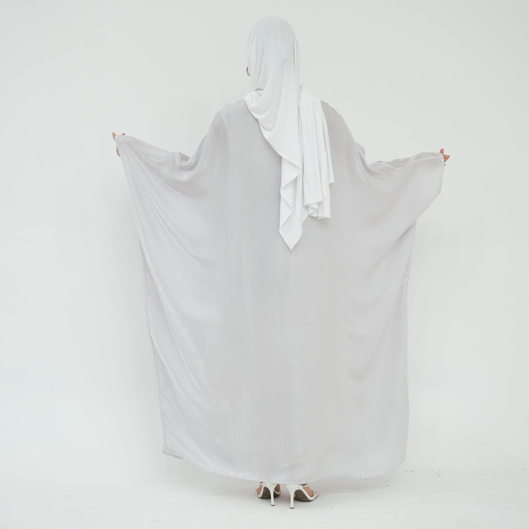 Shiny Batwing Sleeve Abaya Dress | Eolante Clothing 