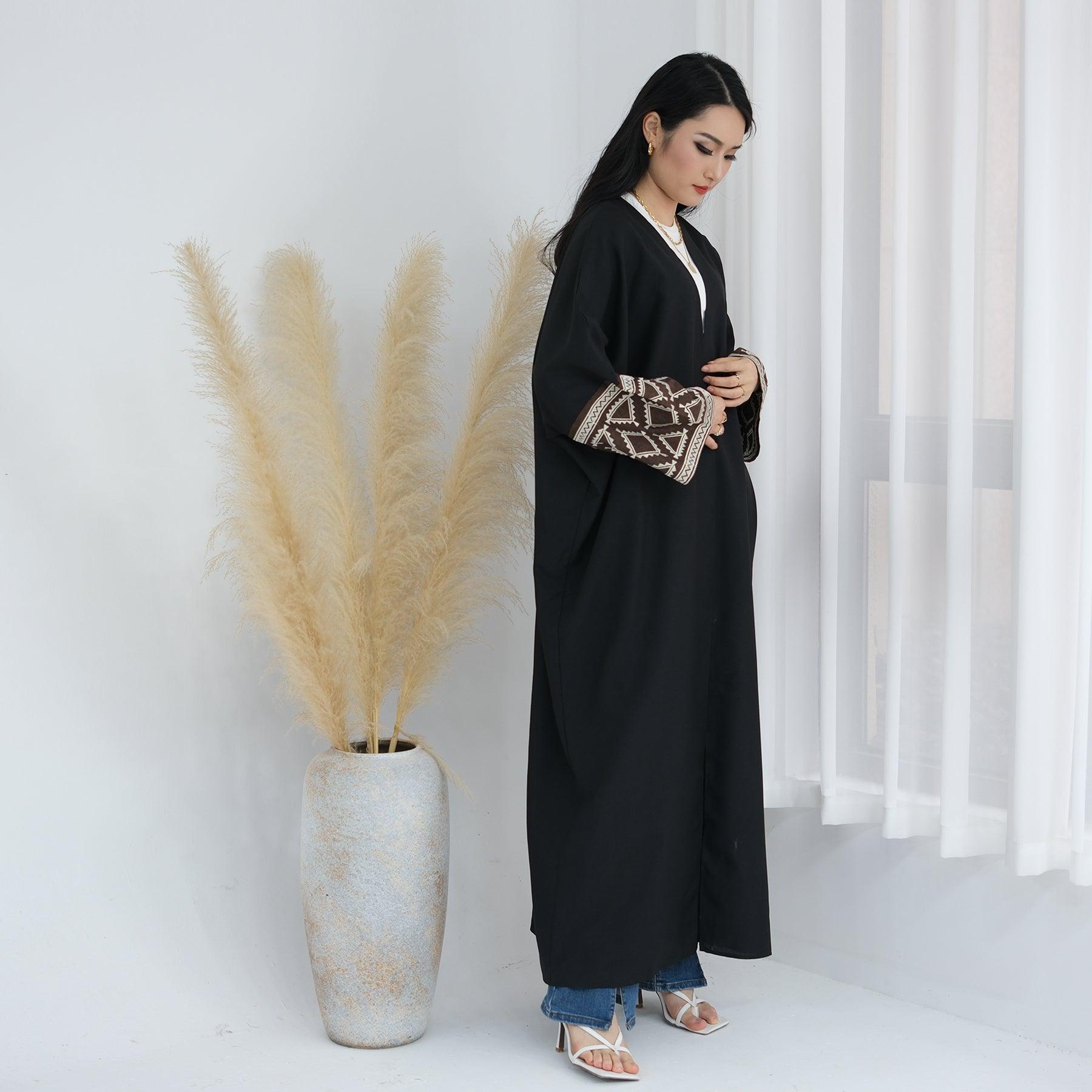 Two-tone Sleeve Open Abaya | Eolante Clothing