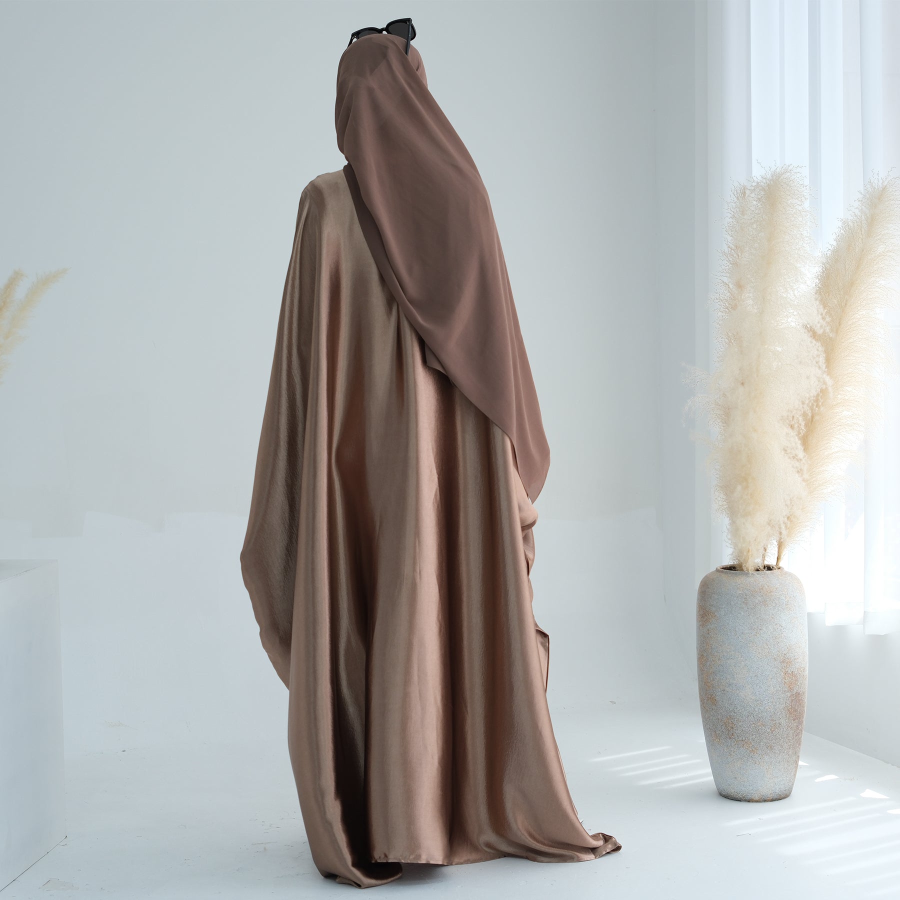 Butterfly Sleeve in Coffee Maxi Abaya | Eolante Clothing 