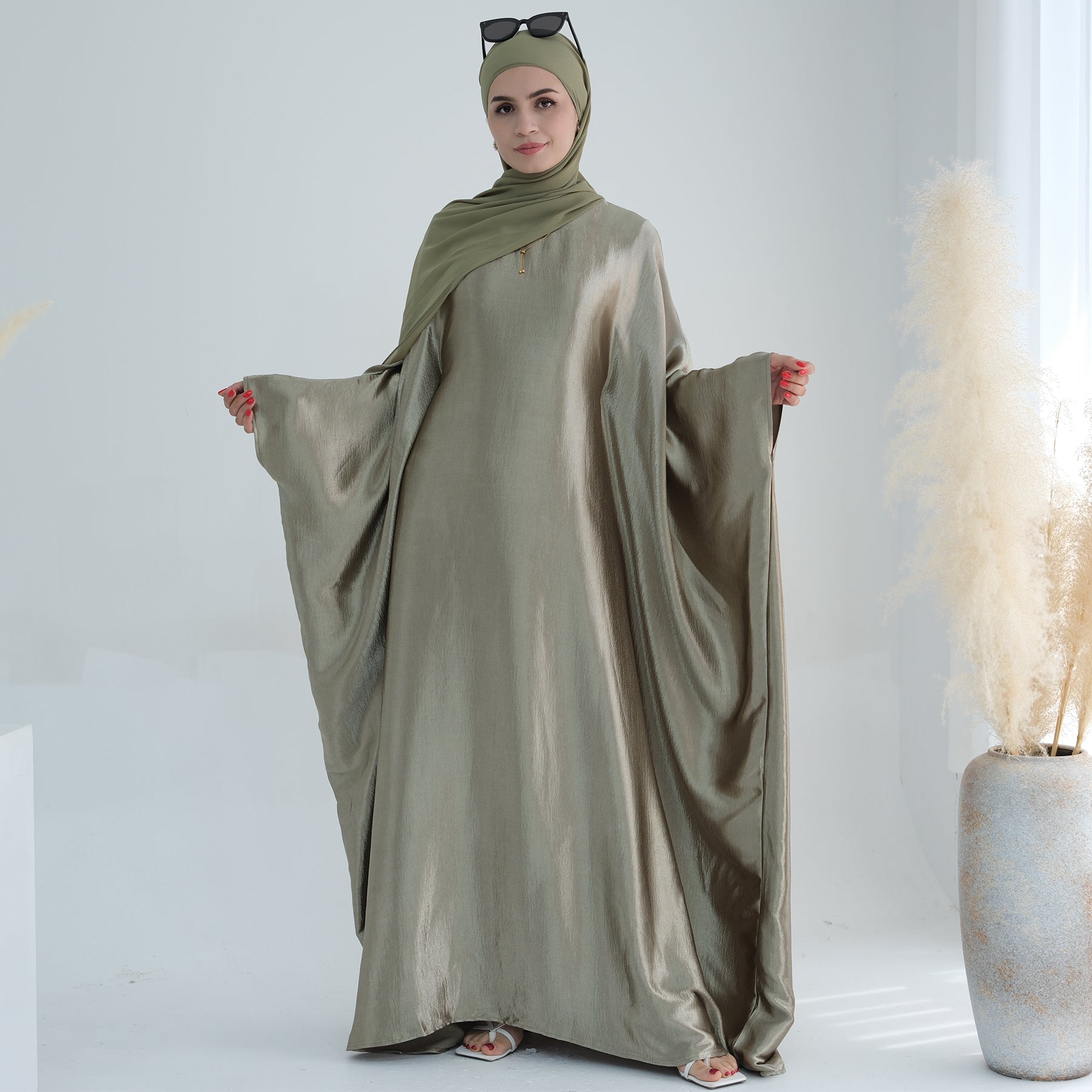 Butterfly Sleeve Maxi Abaya in Satin | Eolante Clothing 